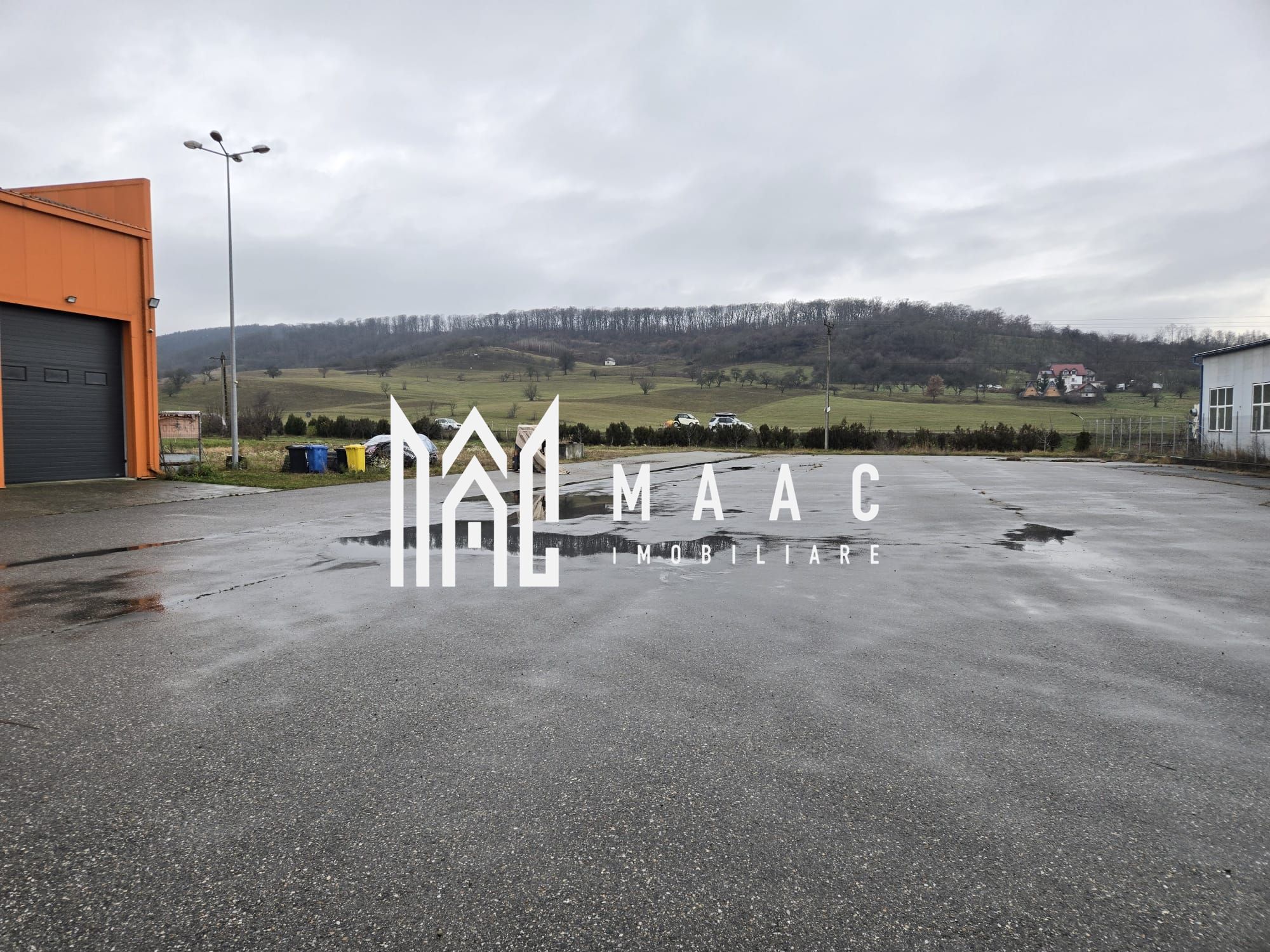 Imobil industrial I 448 mp I Teren 12.000 mp I Bradu I De Inchiriat — fotografia 2