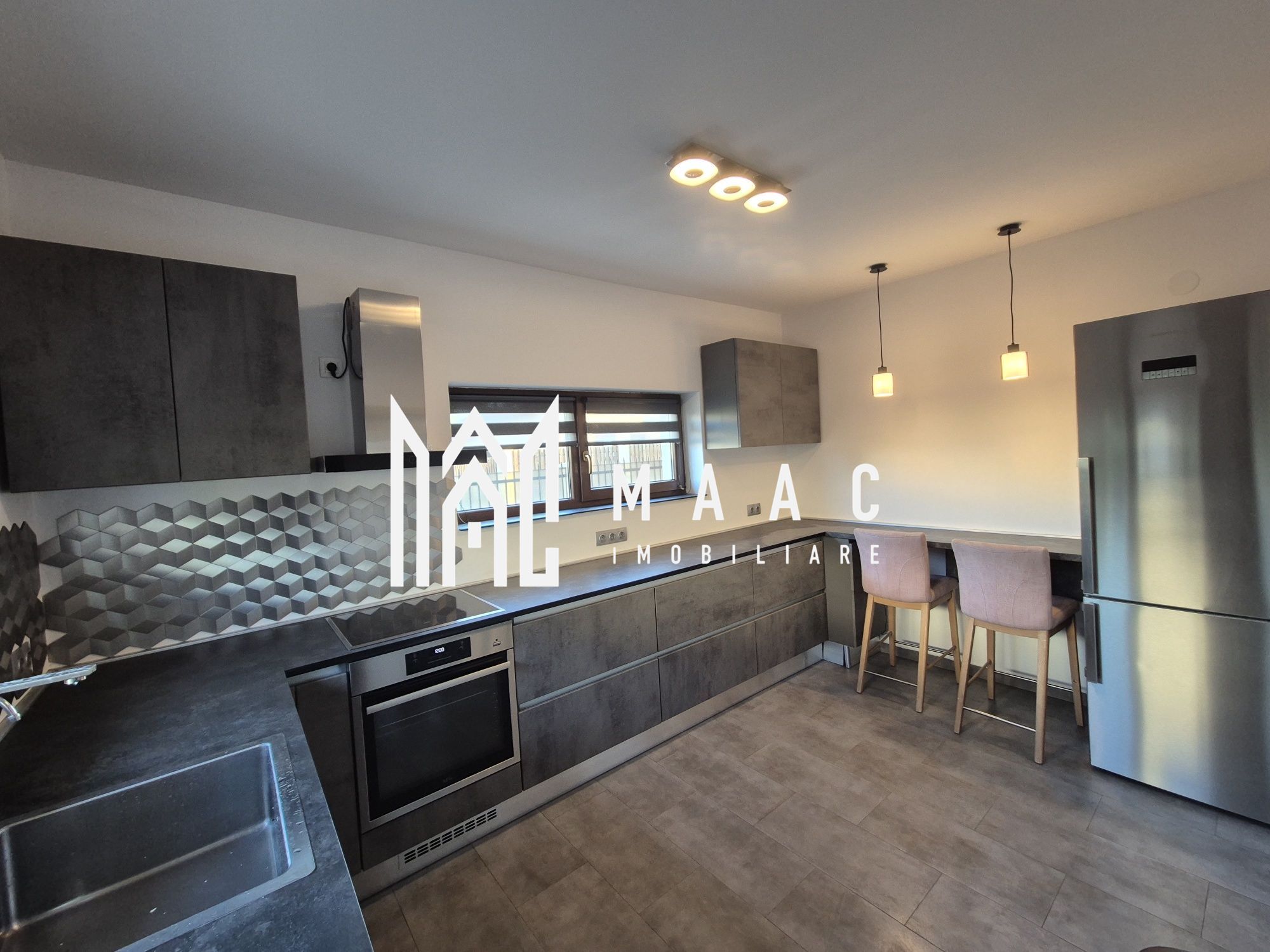 Casă duplex 4 camere | Șelimbăr | 121 mp, curte 220 mp, terasă — fotografia 4