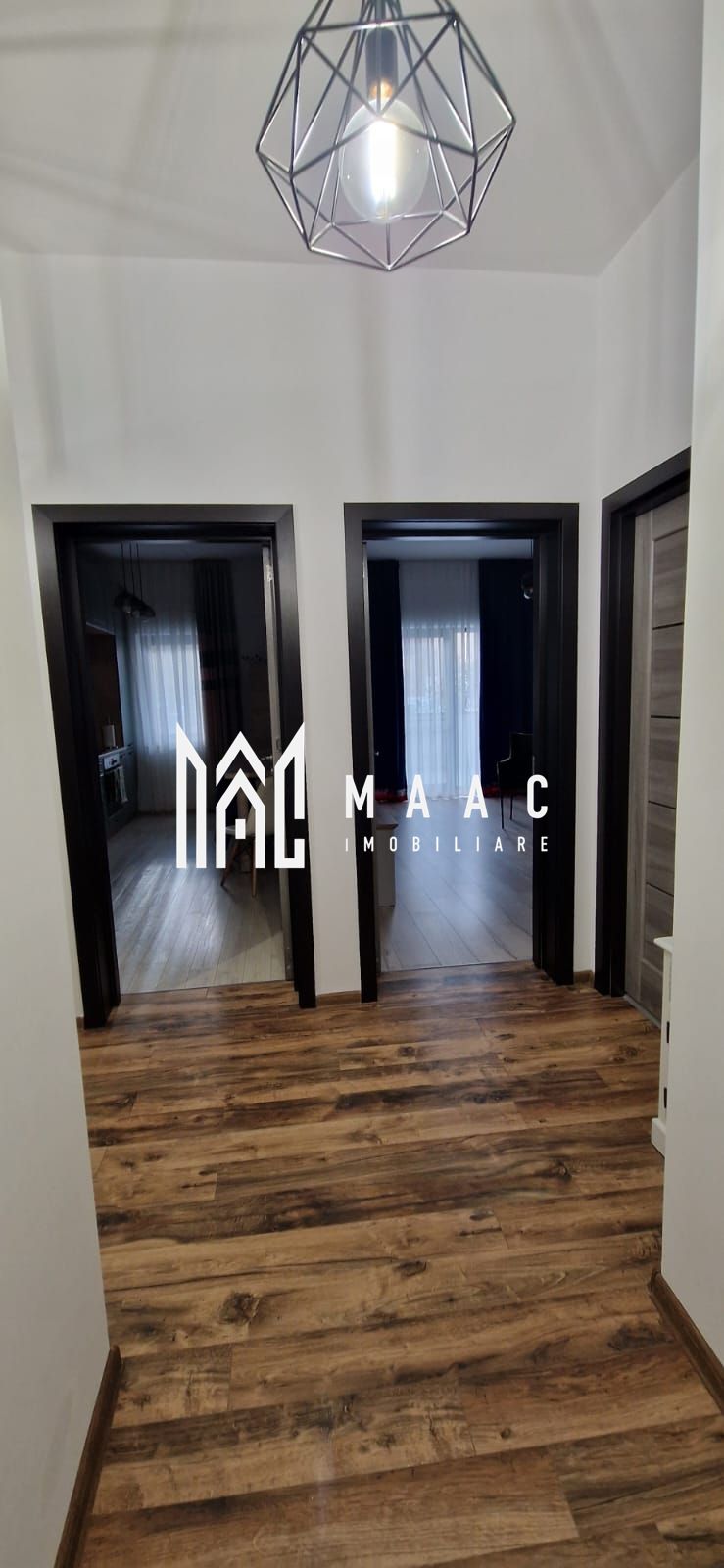 Apartament 3 camere | Curte 60 MP | Parcare | Selimbar — fotografia 17