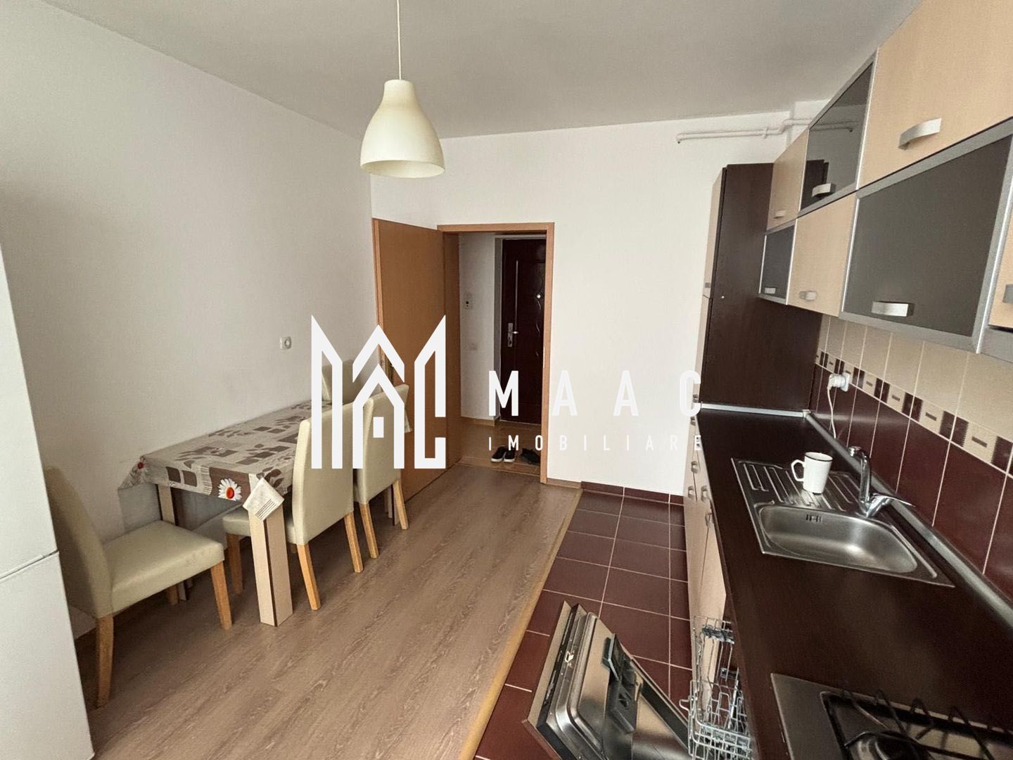 Apartament 2 camere de închiriat | Sibiu, Turnișor | parcare — fotografia 4