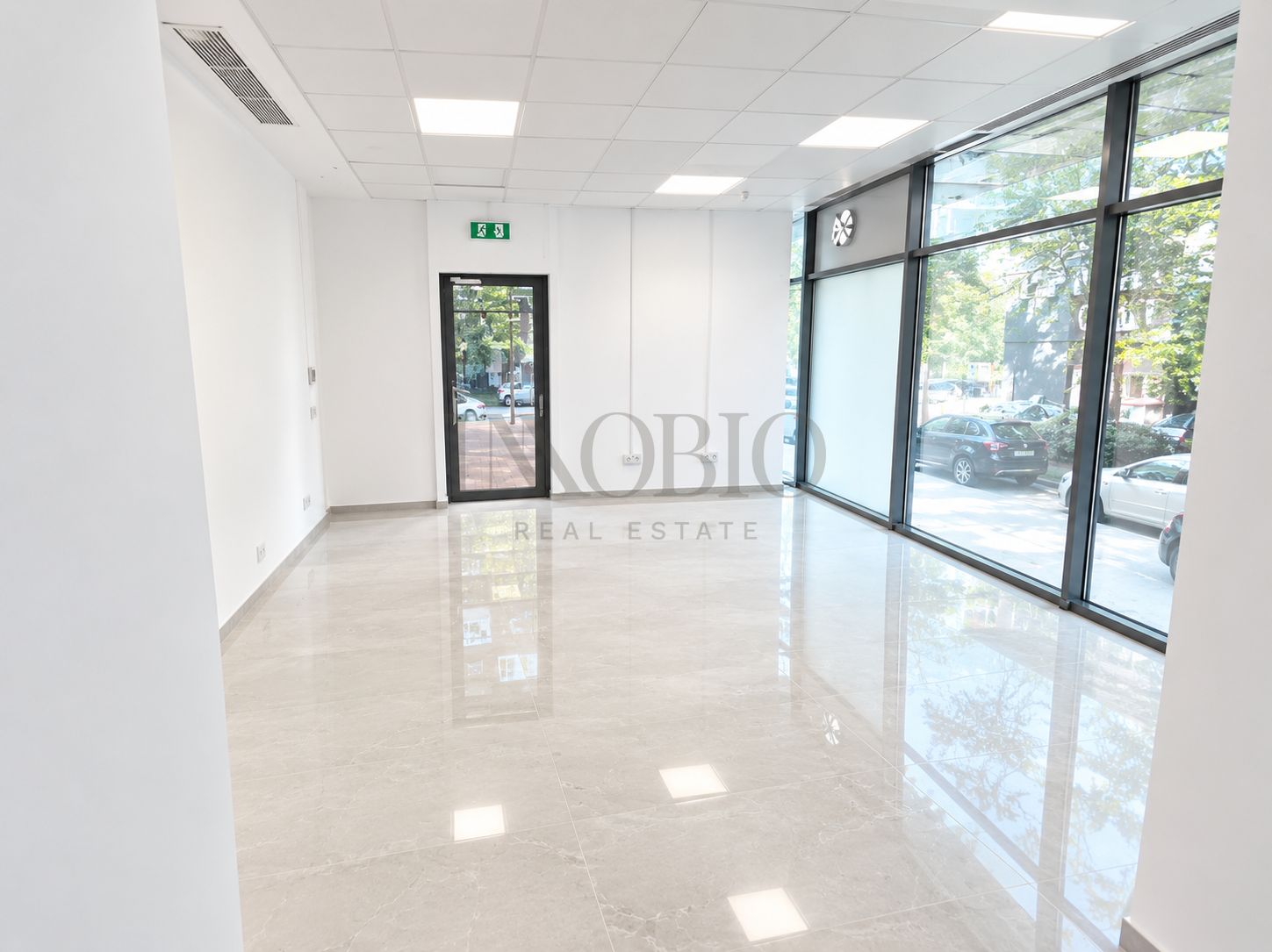 Spațiu 100 MP | Vizavi de IBM Campus Regie | Parcare — fotografia 3