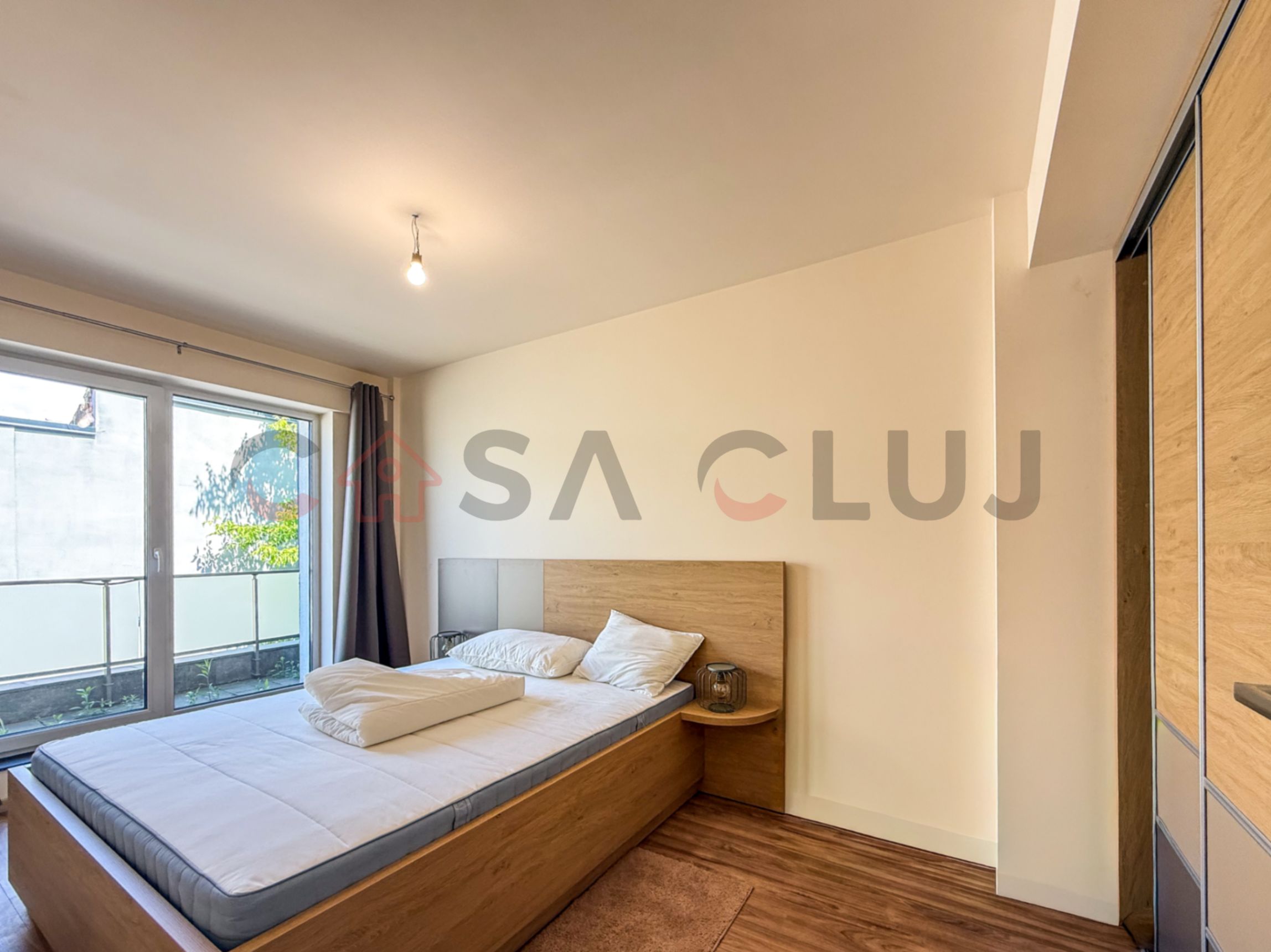 2 camere, Etaj 1, Bloc Nou, Intre lacuri!!