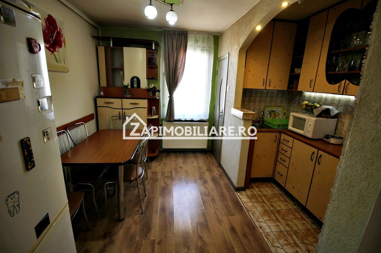 Apartament 2 camere,54mp,conf.1,cartier Tudot,bloc izolat — fotografia 4