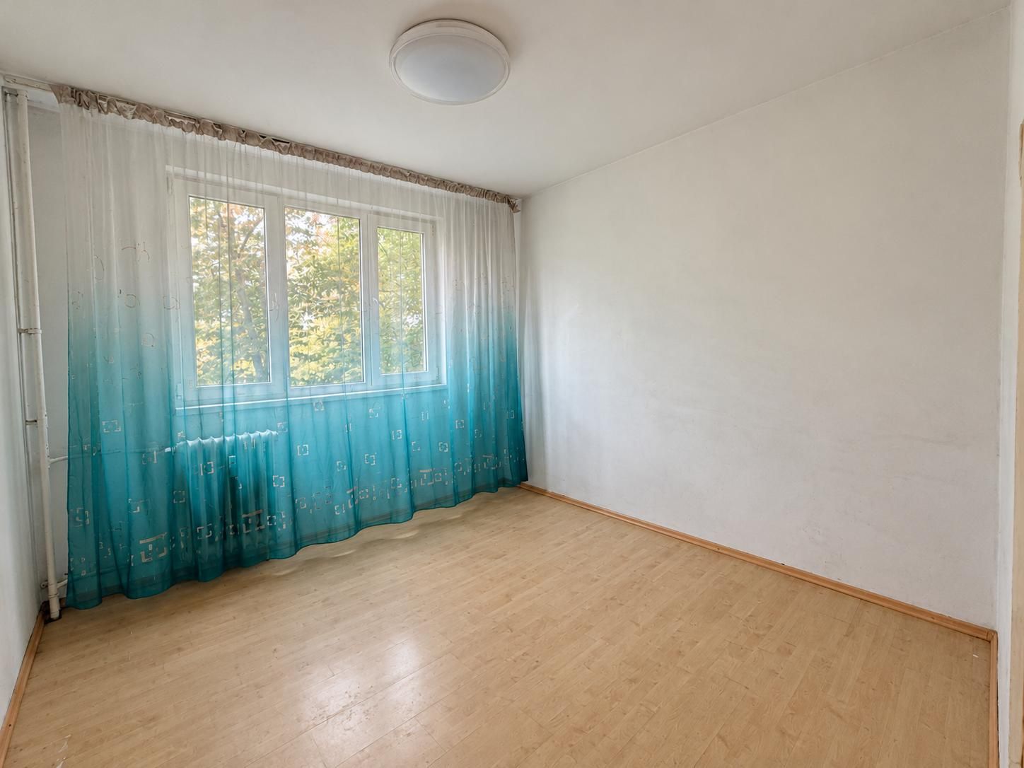 3 camere lângă metrou Romancierilor / Etaj 2/4 /Bloc reabilitat — fotografia 5