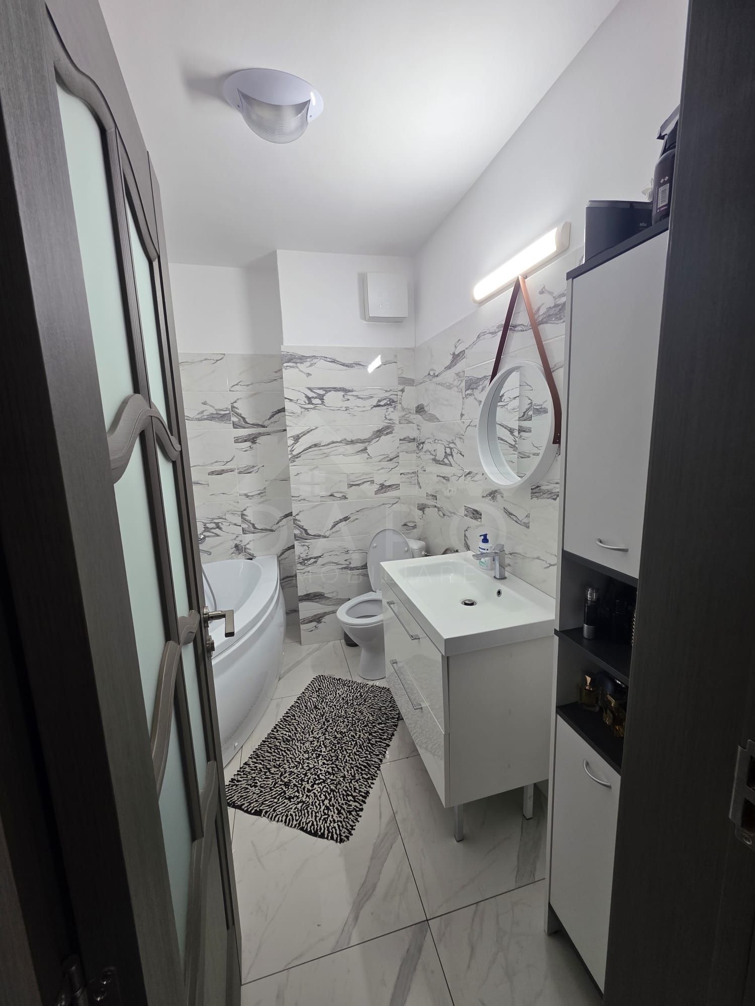 Închiriez apartament cu două camere pe termen lung în Green Residence — fotografia 2
