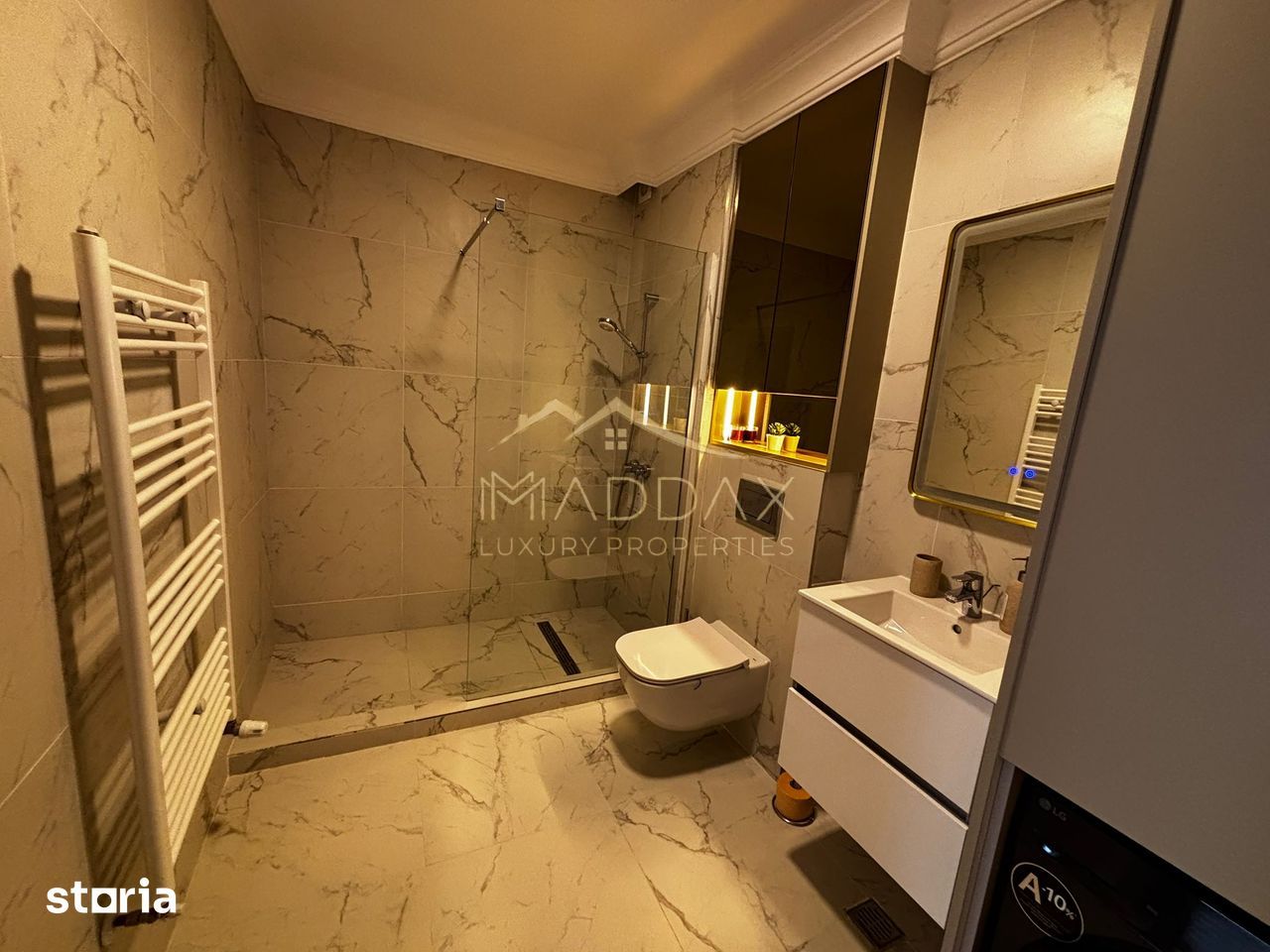 Apartament de inchiriat - mobilat lux — fotografia 9