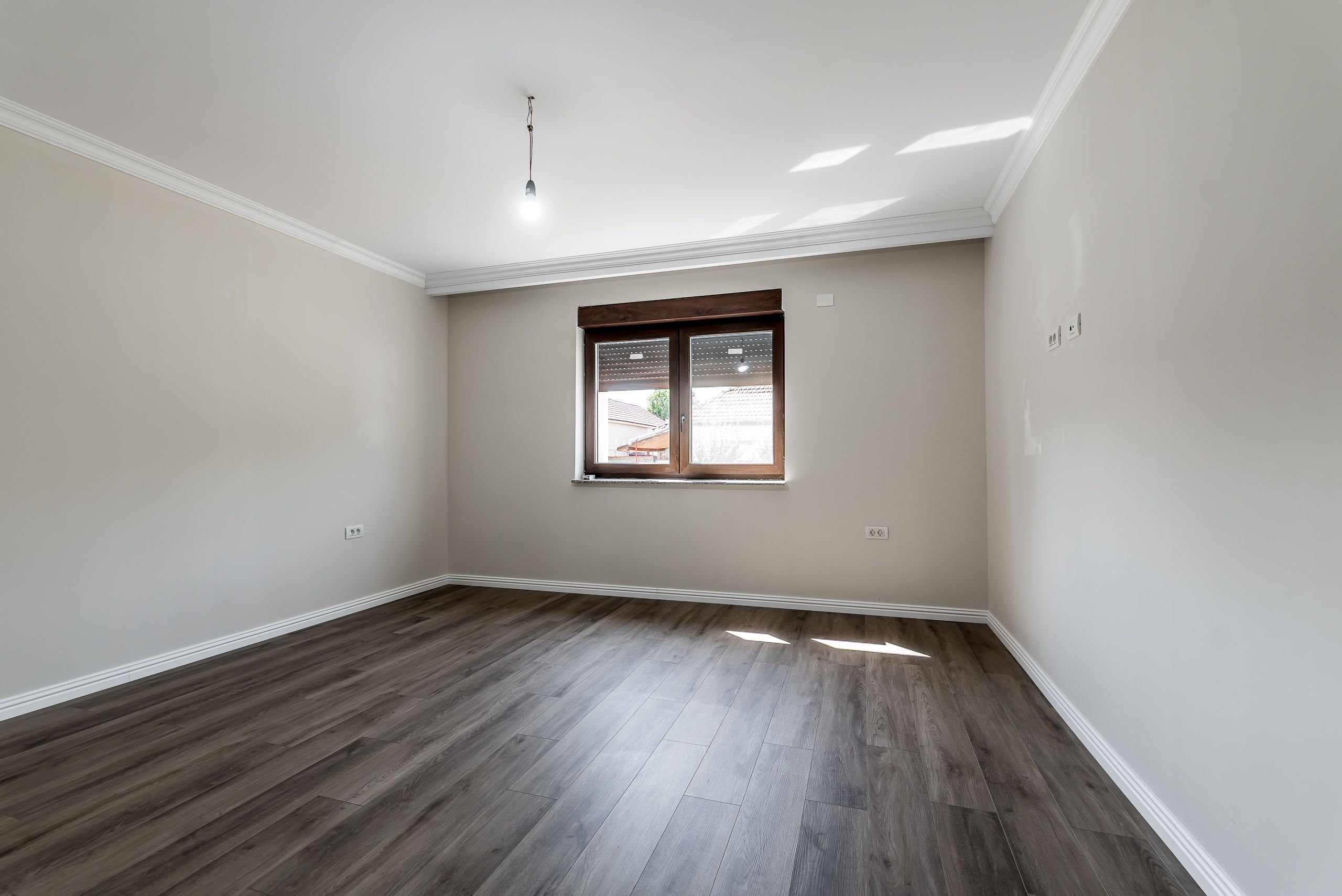 Casă gata de mutat în Aradul Nou, renovată complet (2026) — fotografia 15