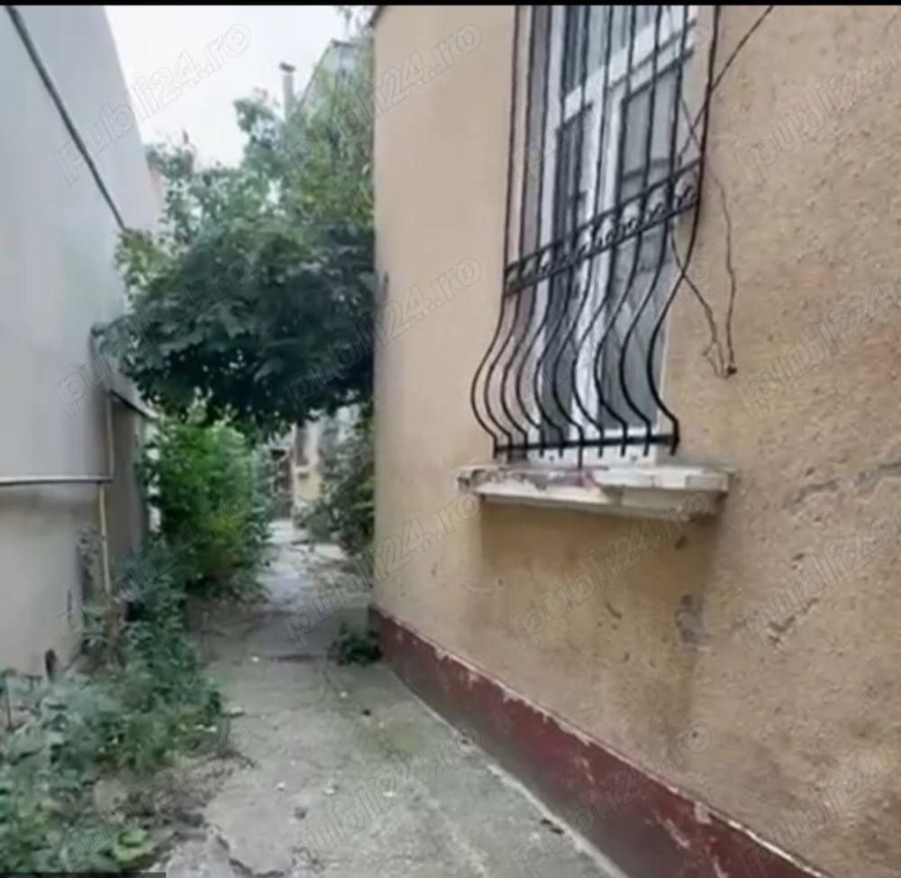 Vând Casă 2 corpuri stil vagon centrul Bucureștiului — fotografia 4
