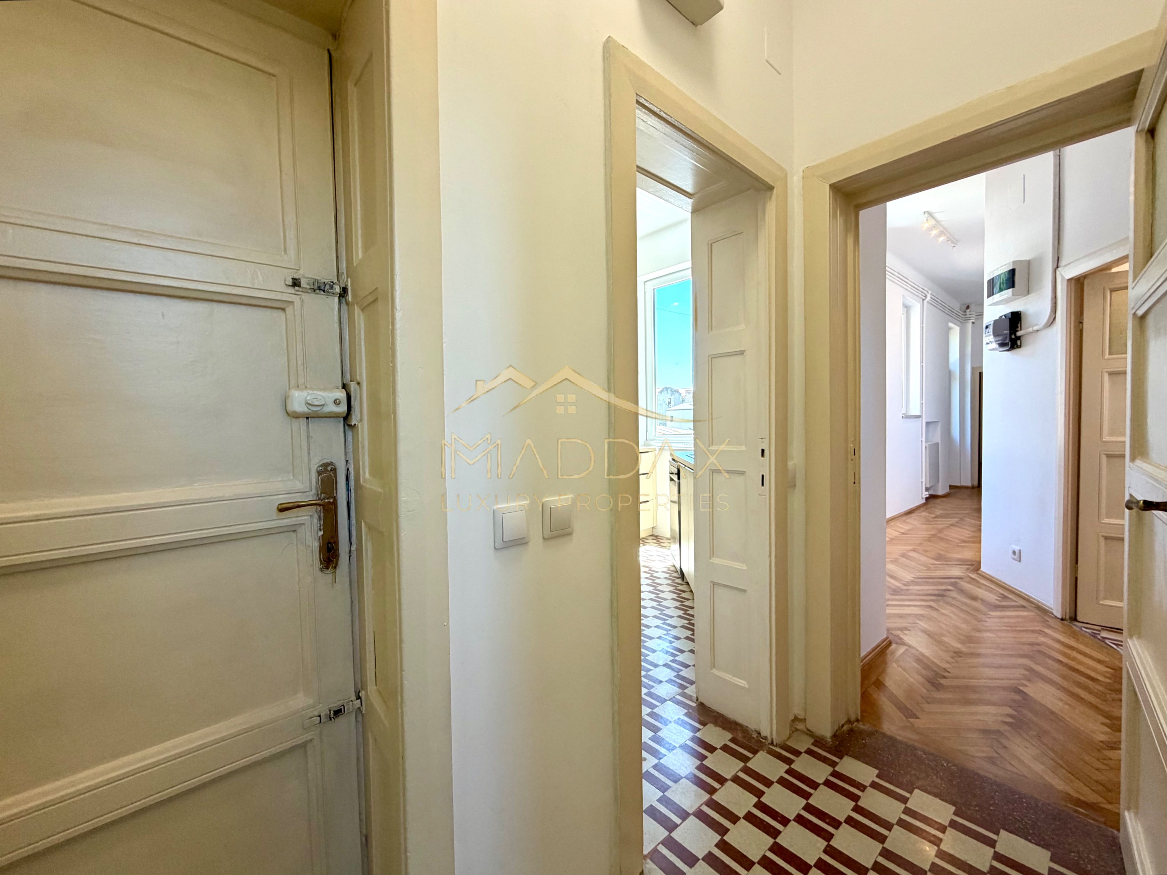 Birou cu 5 camere Unic *160mp* // Zona Eminescu- Polona — fotografia 38
