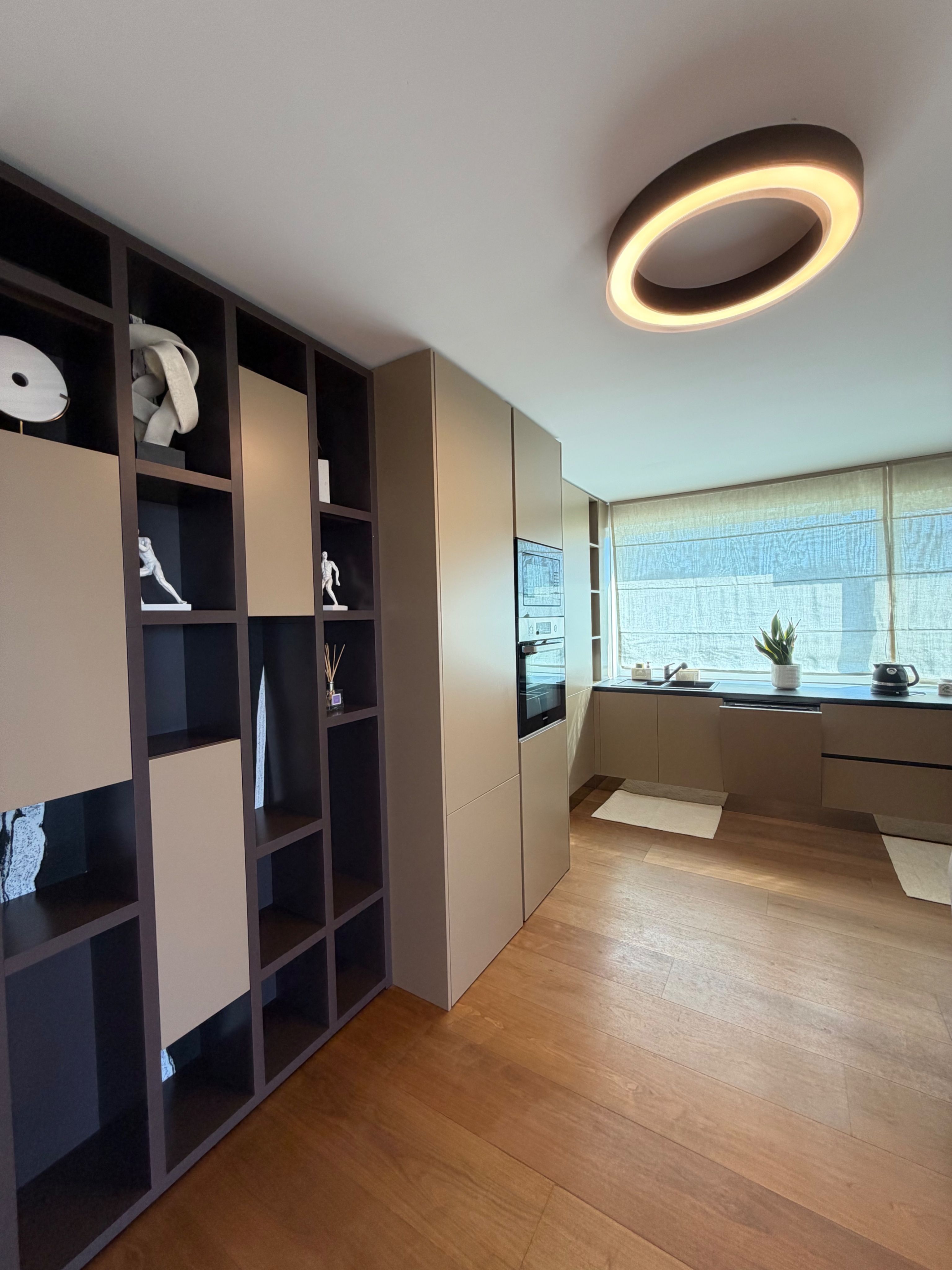 Apartament PREMIUM cu curte, terasă și lift cu acces direct în living — fotografia 22