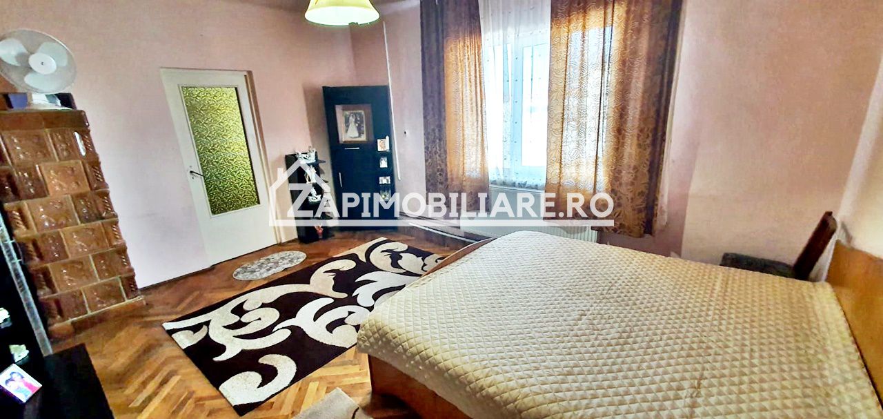 Casa singur in curte - Mureseni — fotografia 3