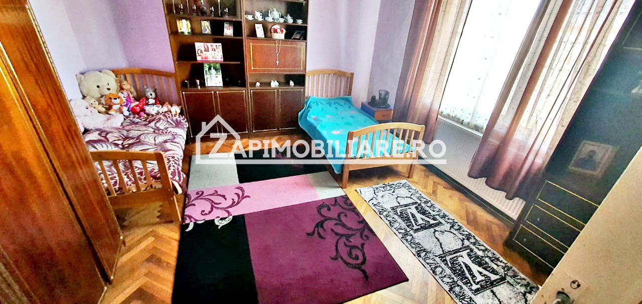 Casa singur in curte - Mureseni — fotografia 4