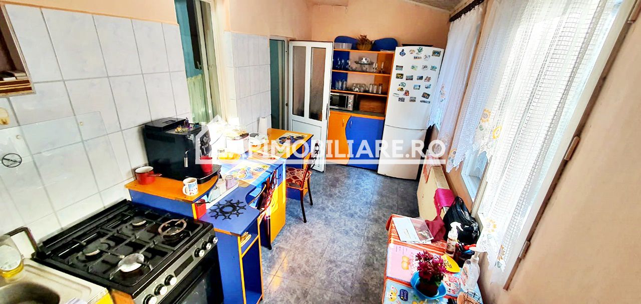 Casa singur in curte - Mureseni — fotografia 6