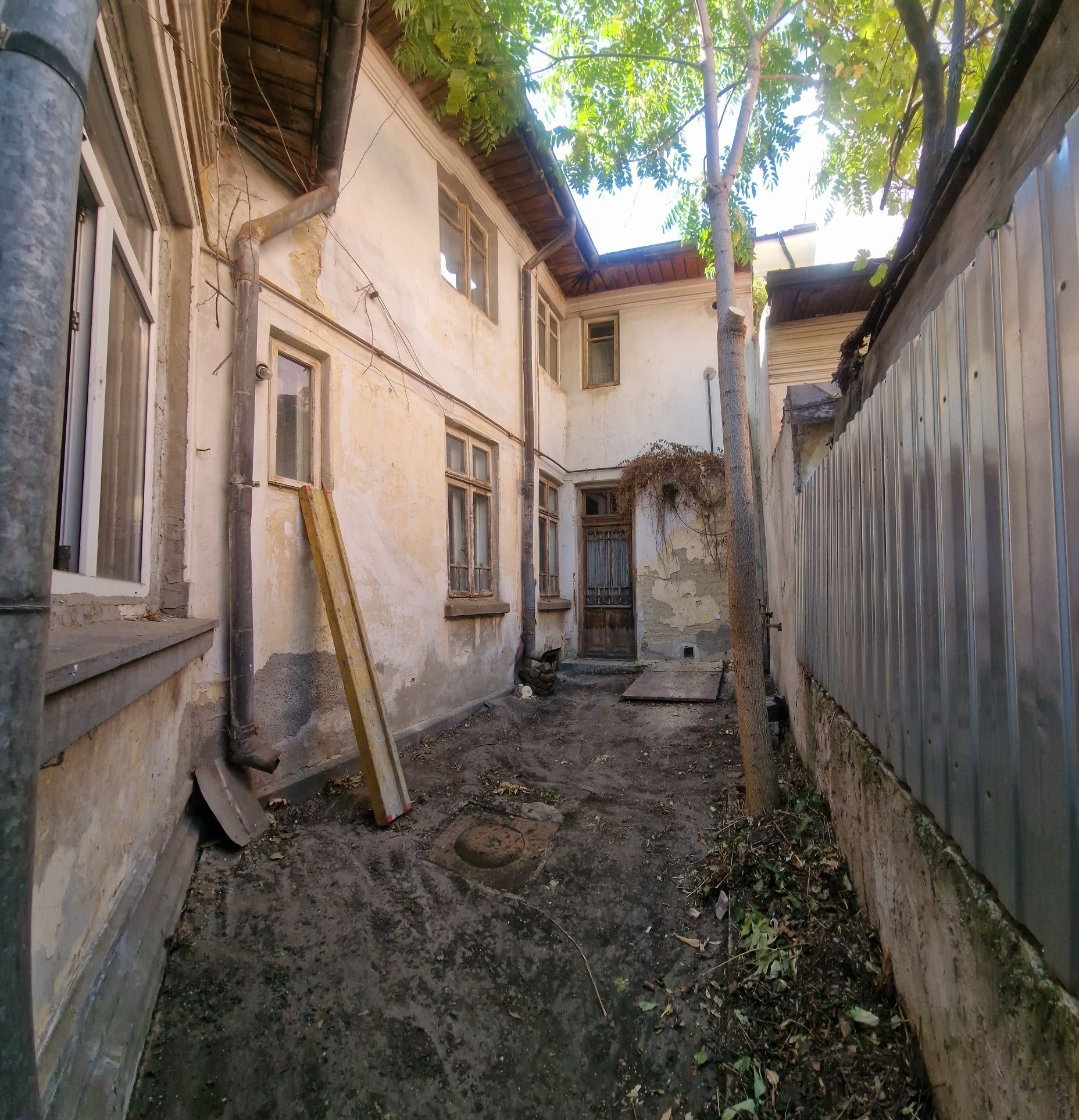 Tineretului, parc Carol, teren 413 mp, 2 case, comision 0 — fotografia 3