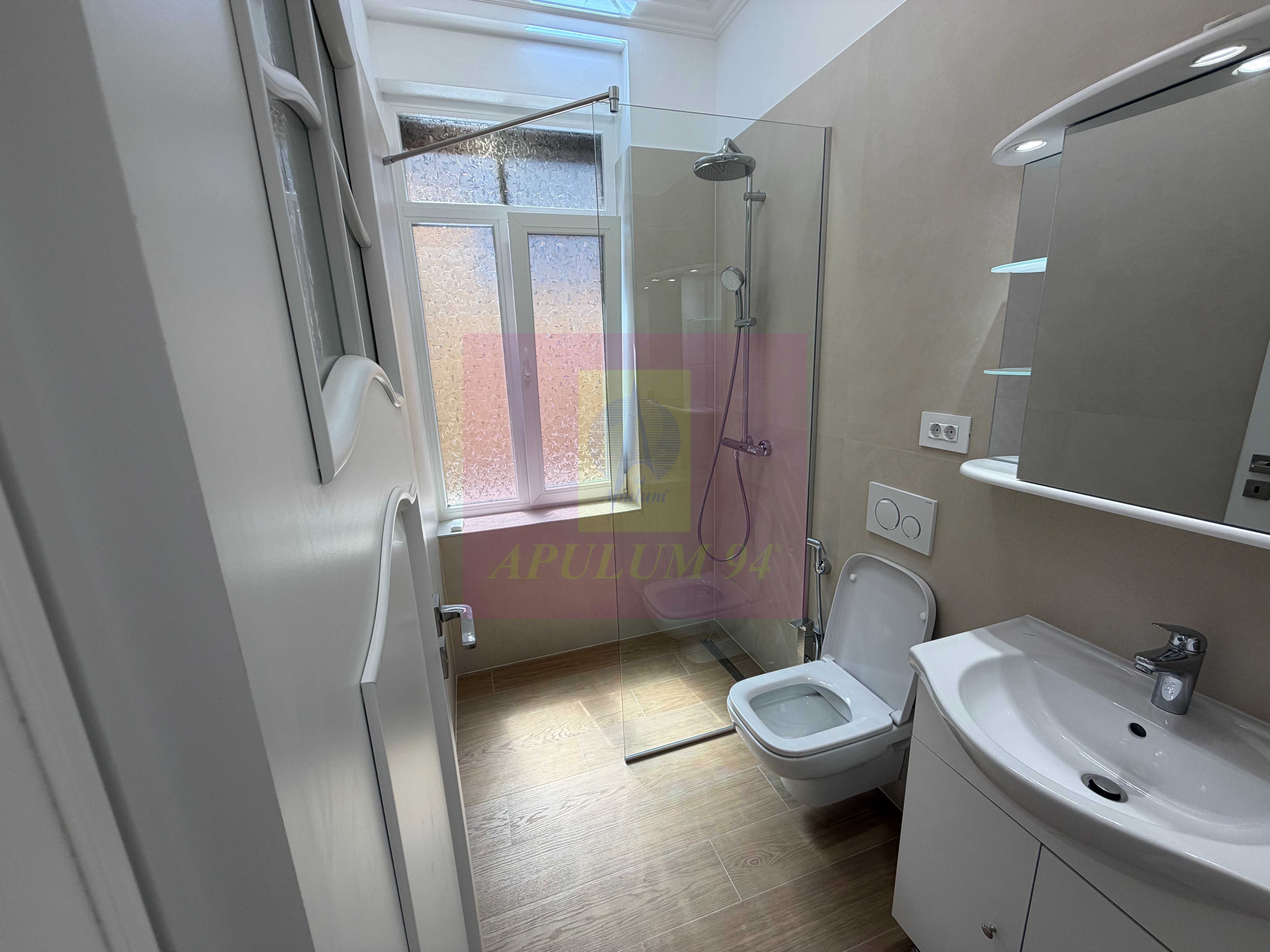 Casă de închiriat lângă Piața Victoriei | 5 camere, 120 mp — fotografia 6