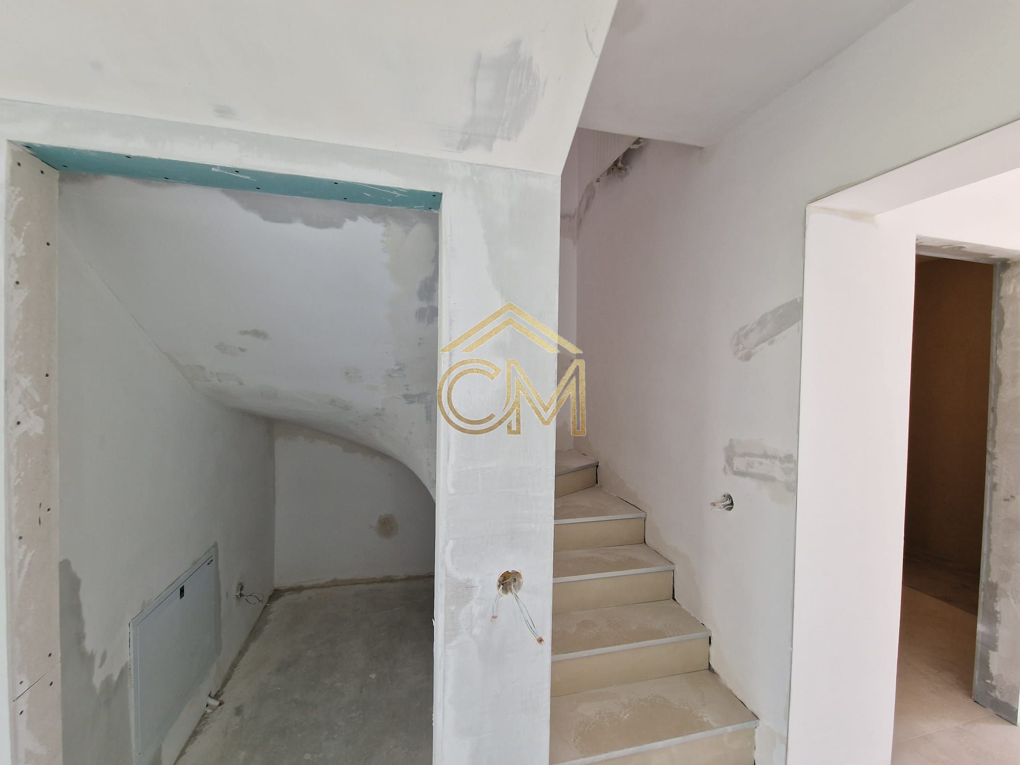 Casă 4 Camere - 110 MPU - 264 MP Teren - Terasa — fotografia 7