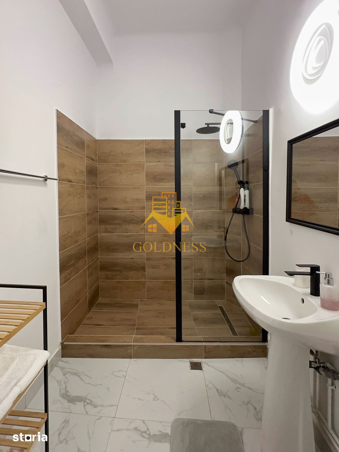 1 camera, Central, Mihai Viteazu, Pet Friendly, Baritiu, UBB, Cetatuia — fotografia 5