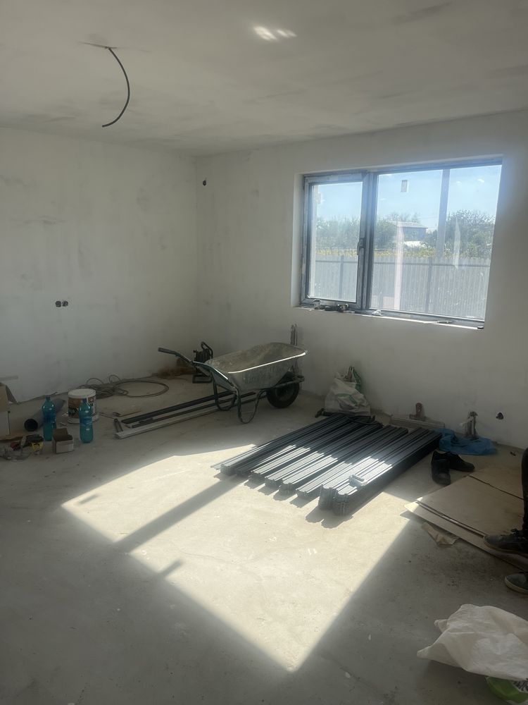 Casă domnesti 4 camere 2 băi — fotografia 3