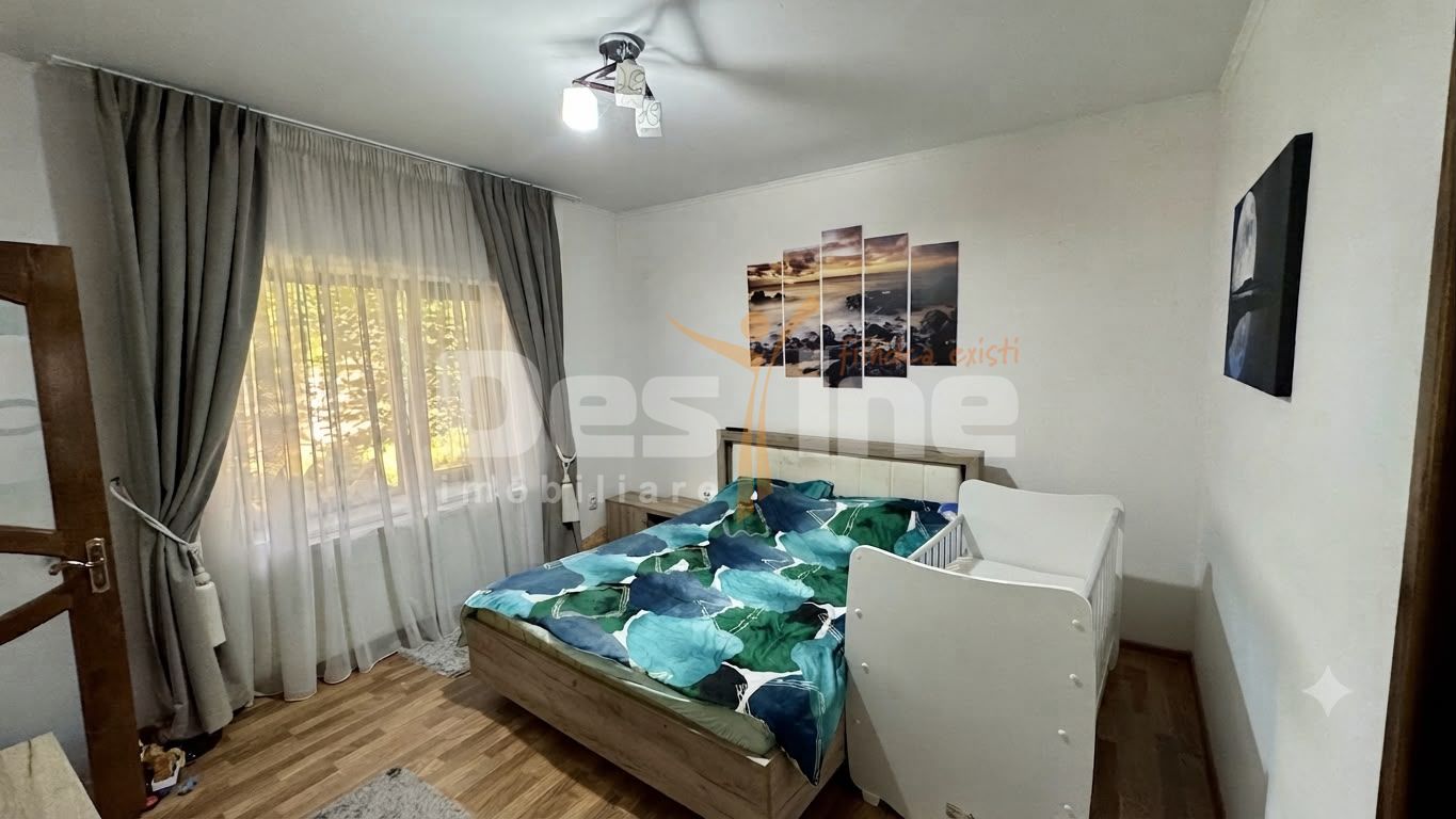 Casa spatioasa cu teren de 800 mp, Muntenii de Jos - 5 camere — fotografia 16