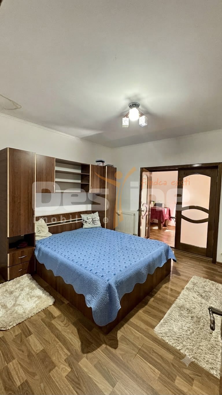 Casa spatioasa cu teren de 800 mp, Muntenii de Jos - 5 camere — fotografia 17