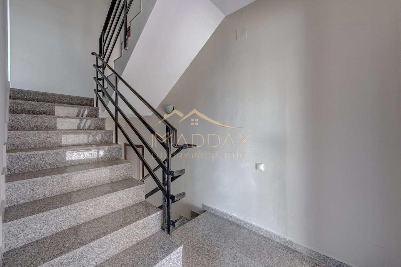 Vila ***400mp*** + Curte Proprie // zona Aviației — fotografia 17