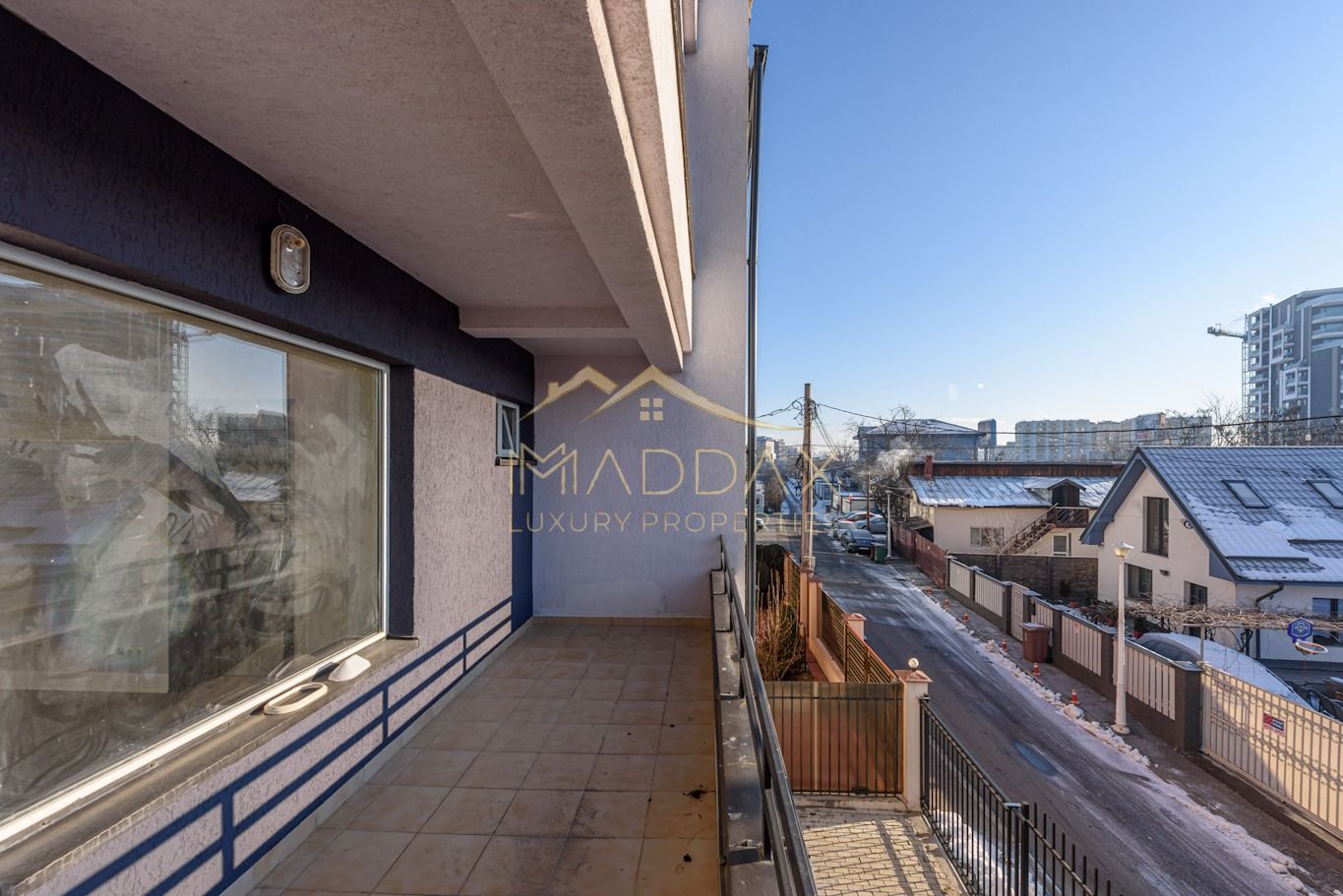 Vila ***400mp*** + Curte Proprie // zona Aviației — fotografia 4