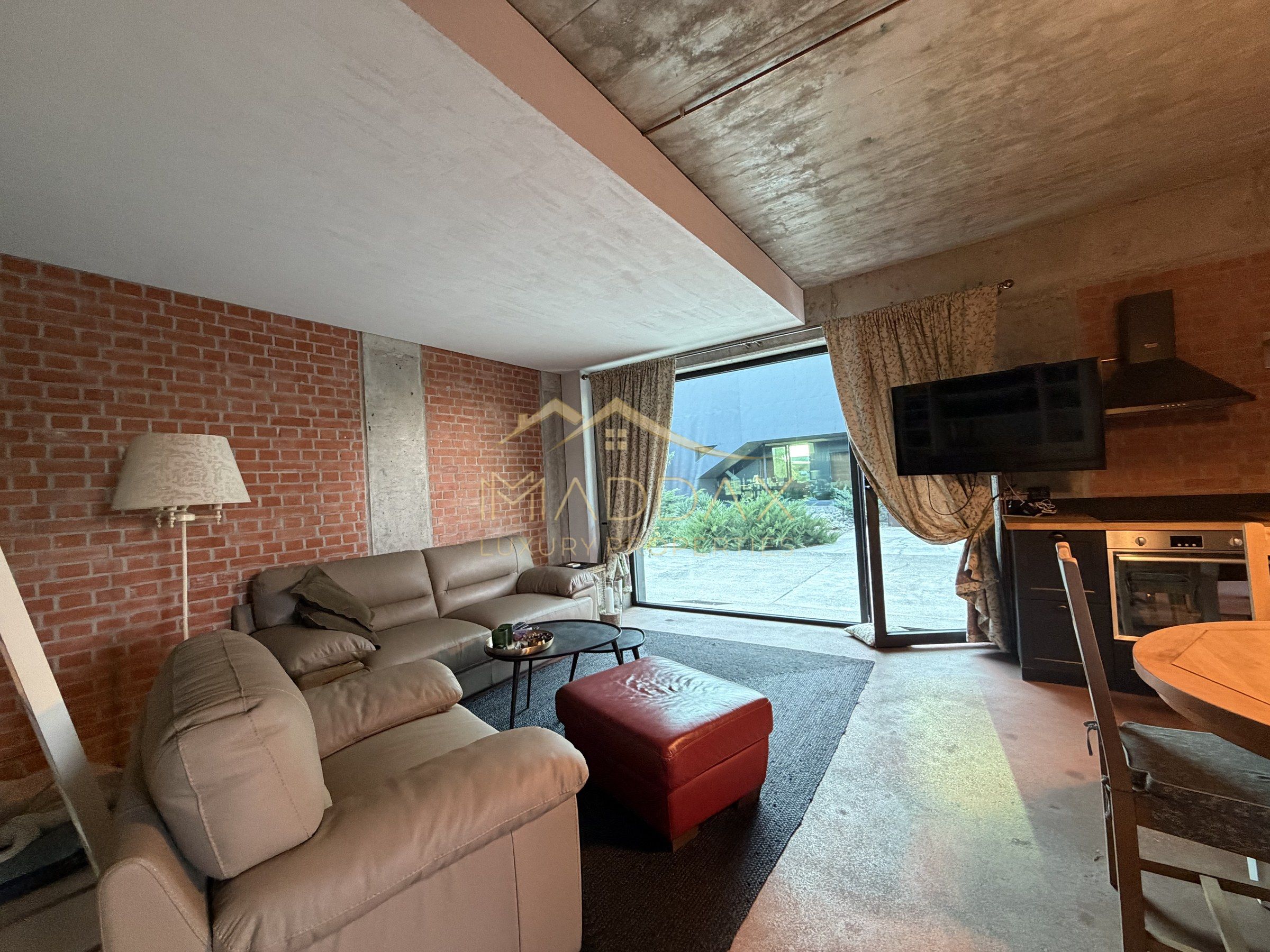 Vila Exclusivista *2223mp teren* / Piscina proprie / 5 garaje / Otopeni — fotografia 37