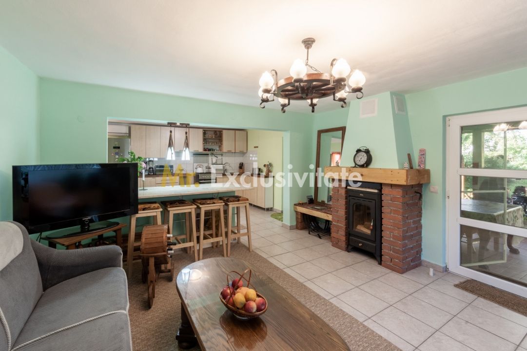 Casa vintage in Com. Uliești, Dambovița  cu  livadă generoasă și anexă — fotografia 3
