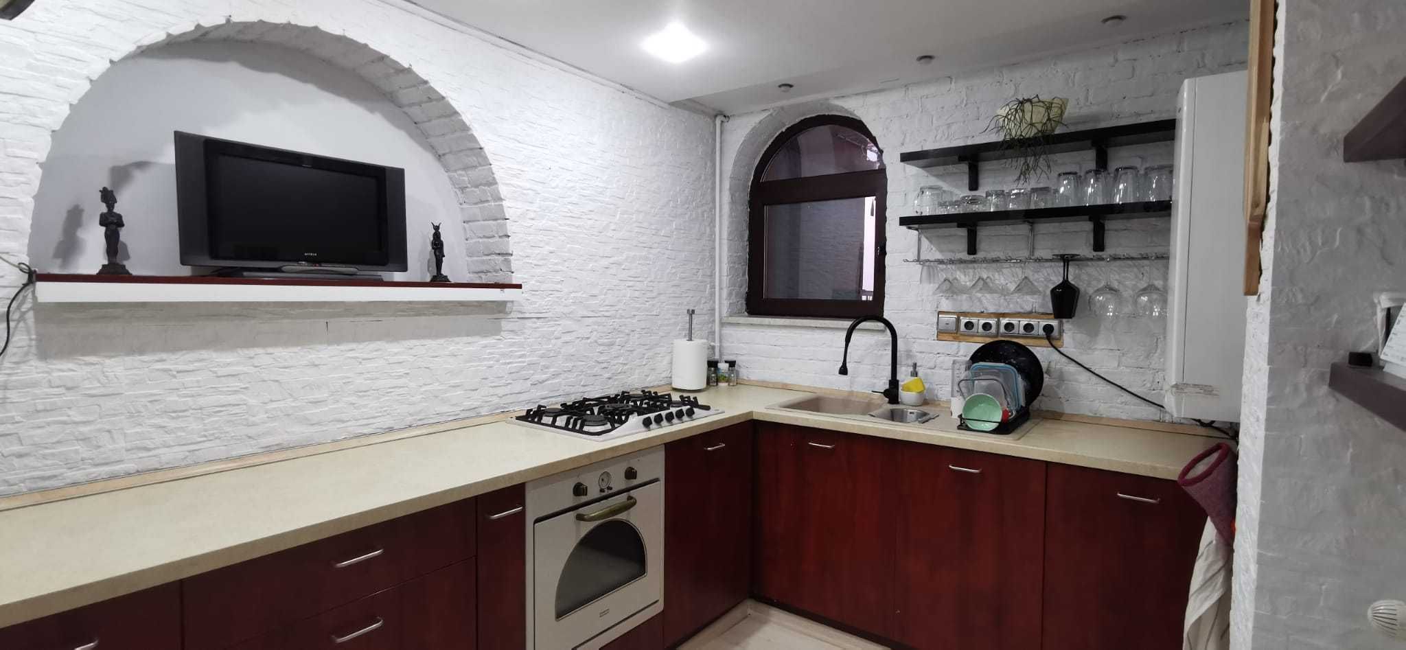 Duplex-apartament 3 camere 90,5mp utili, in vila P+1+M cu curte 639 mp — fotografia 3