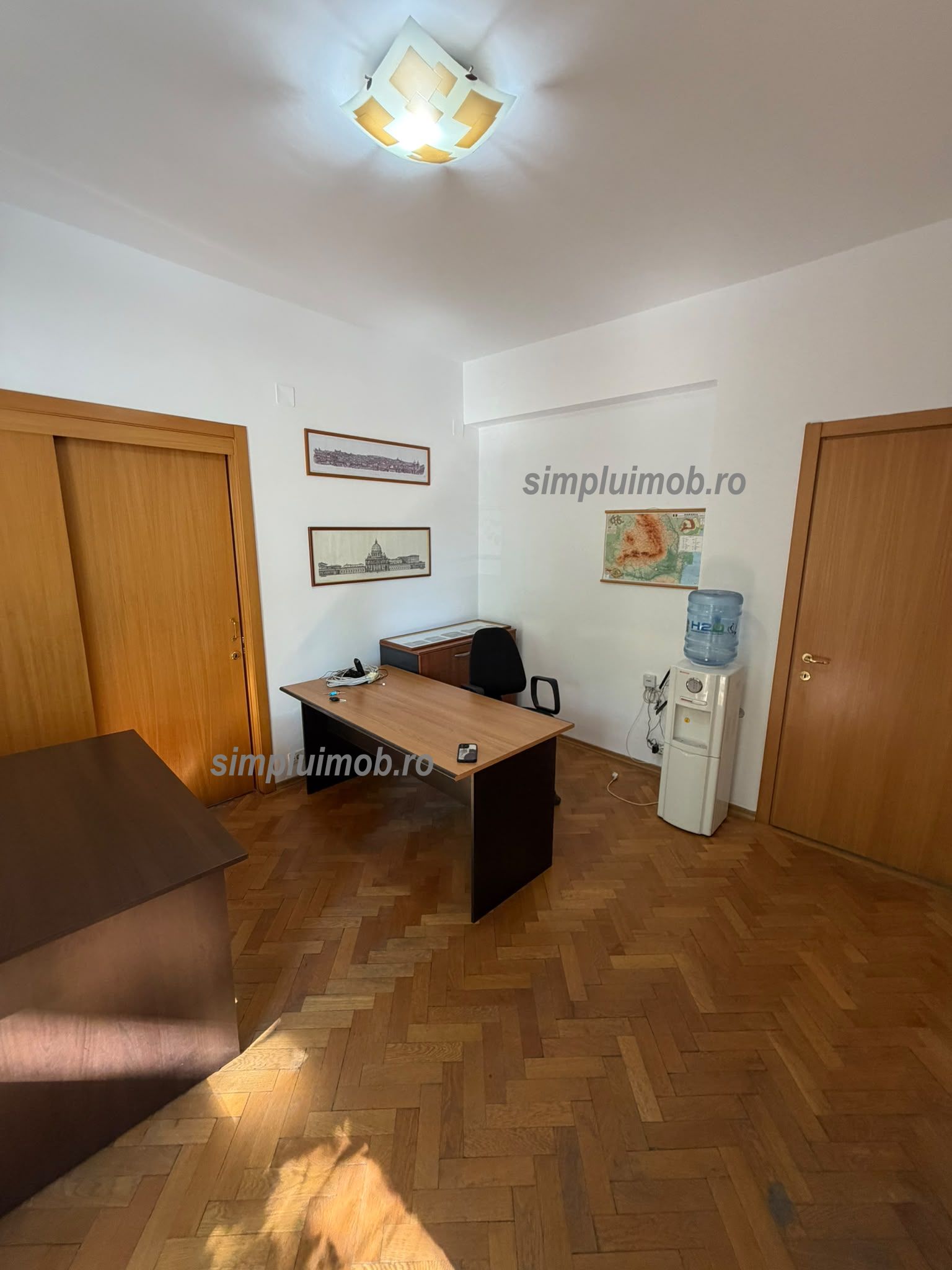 2 Camere Pretabil Birou Zona Armeneasca — fotografia 3