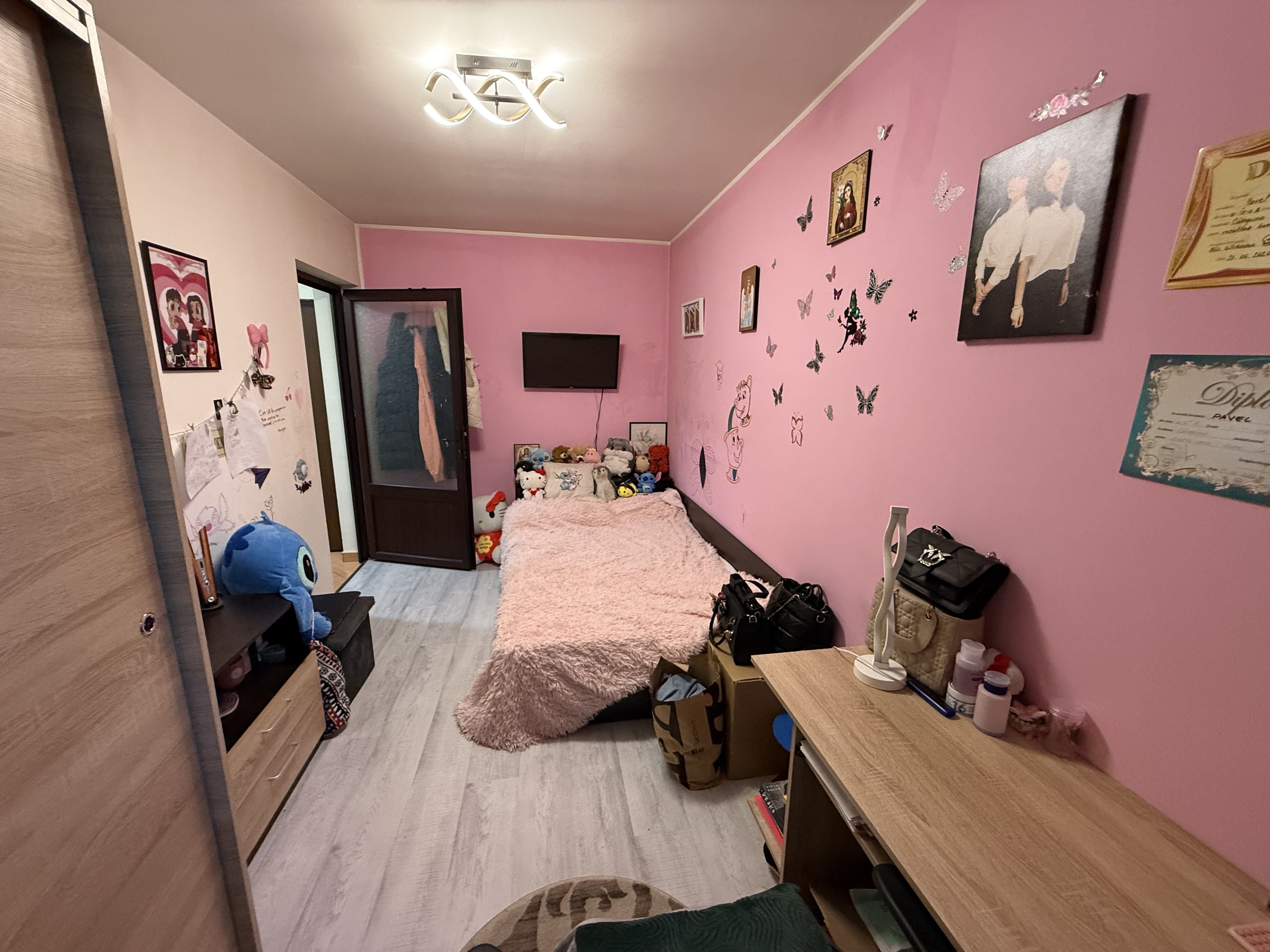 Apartament 3 cam modern complet renovat - mobilat Campina- central — fotografia 17