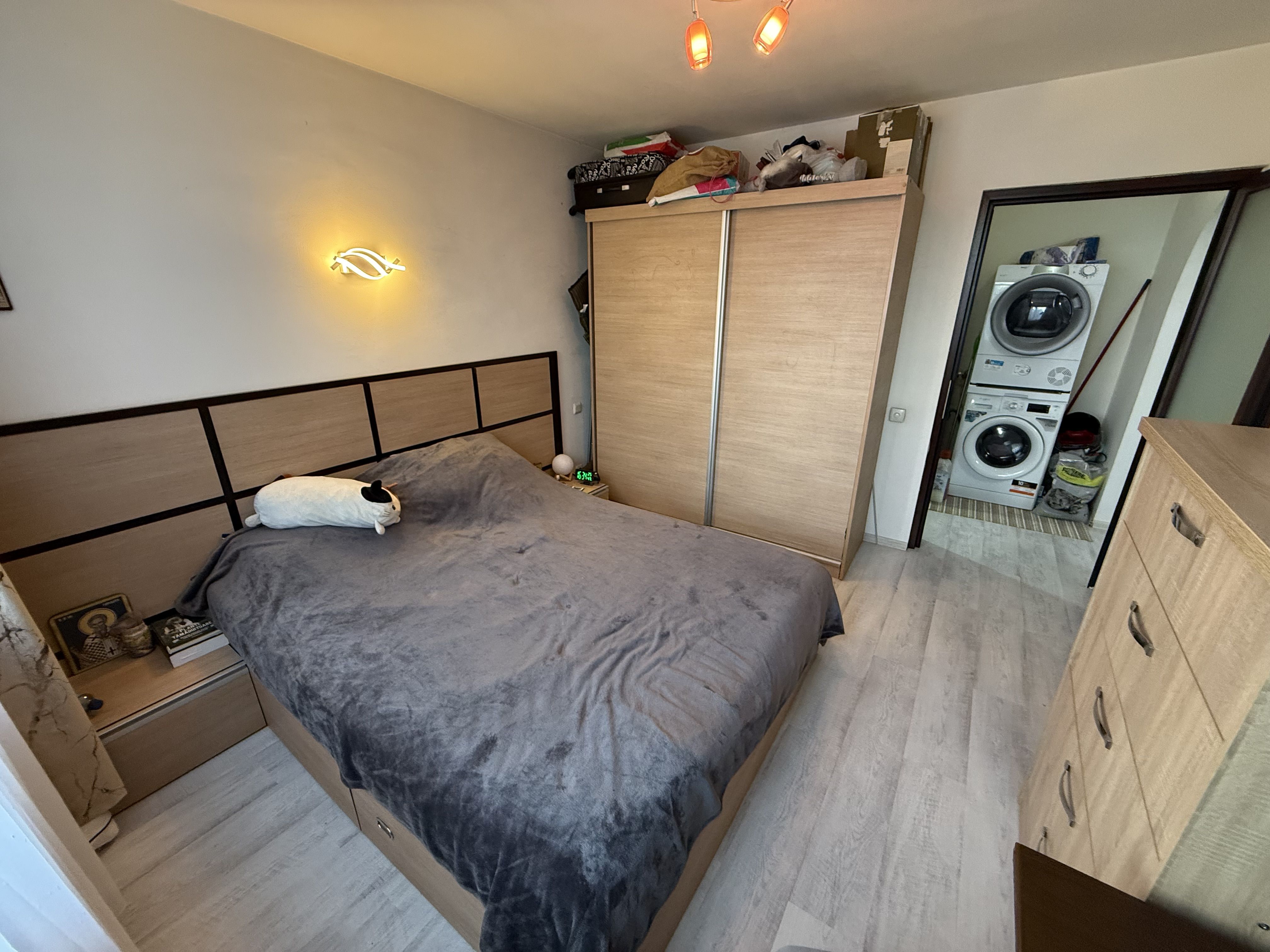 Apartament 3 cam modern complet renovat - mobilat Campina- central — fotografia 7