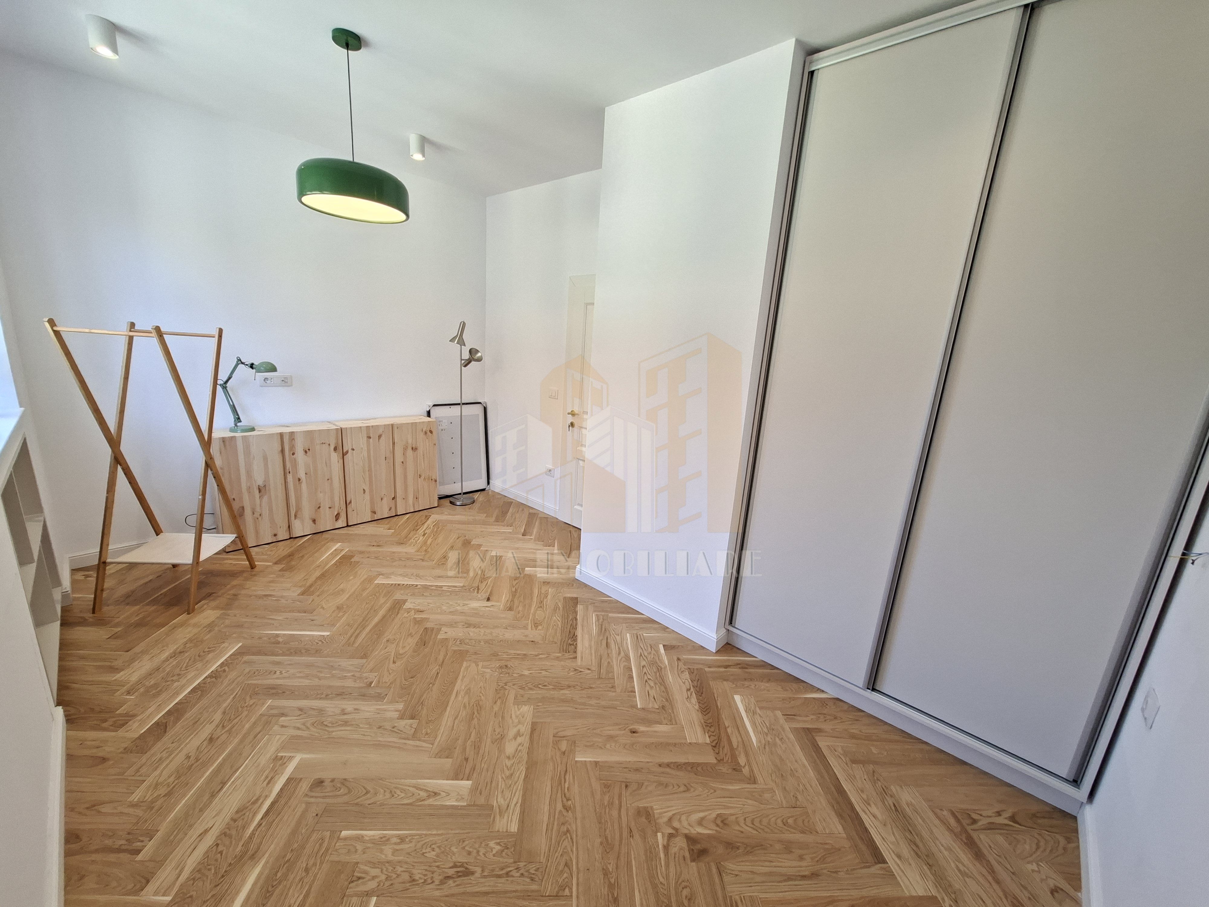 Apartament 3 camere Poarta Schei Brasov — fotografia 4