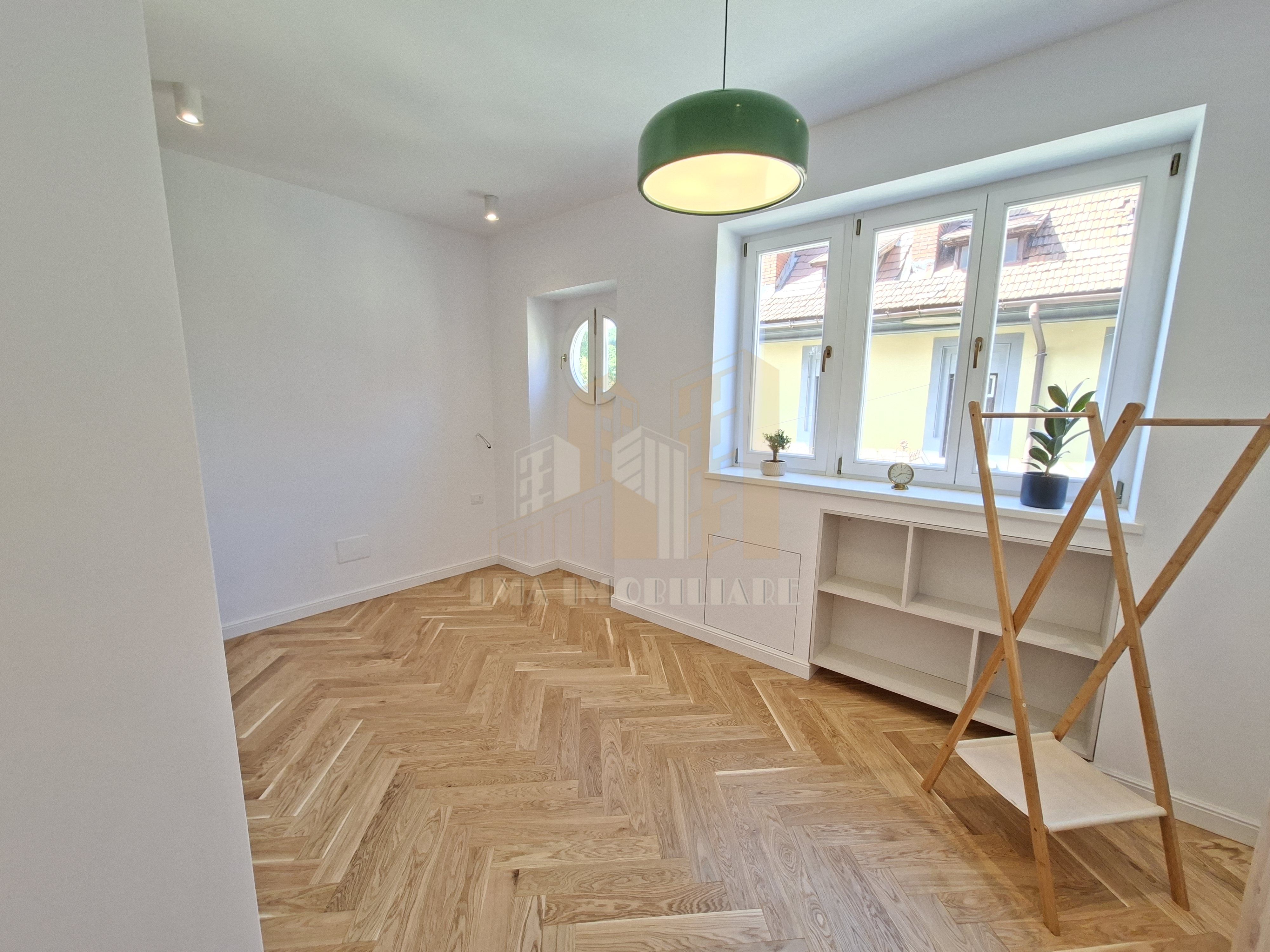 Apartament 3 camere Poarta Schei Brasov — fotografia 5