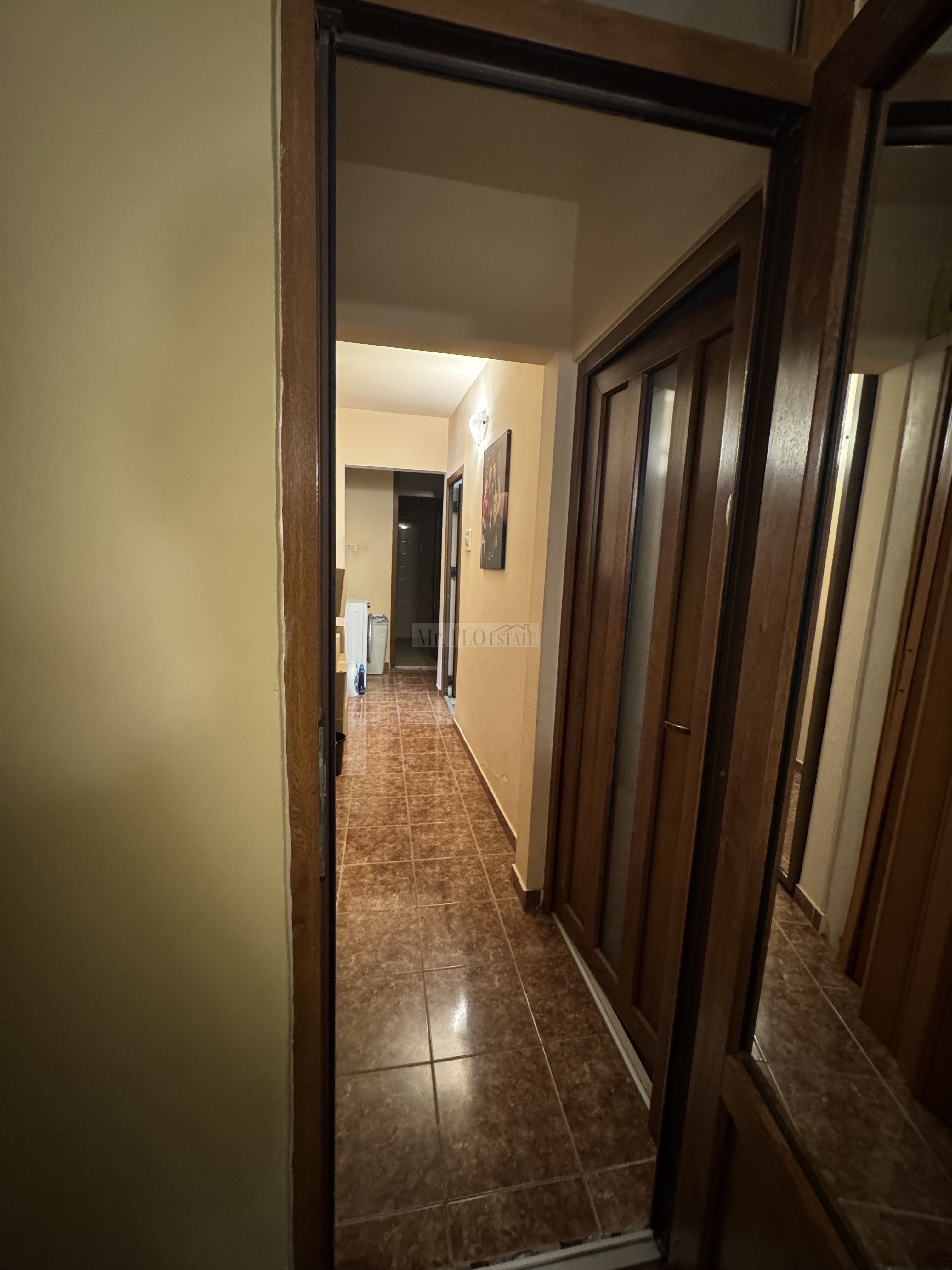 Apartament zona Calea Aradului cu 4 camere, 3 balcoane - boxa proprie — fotografia 5