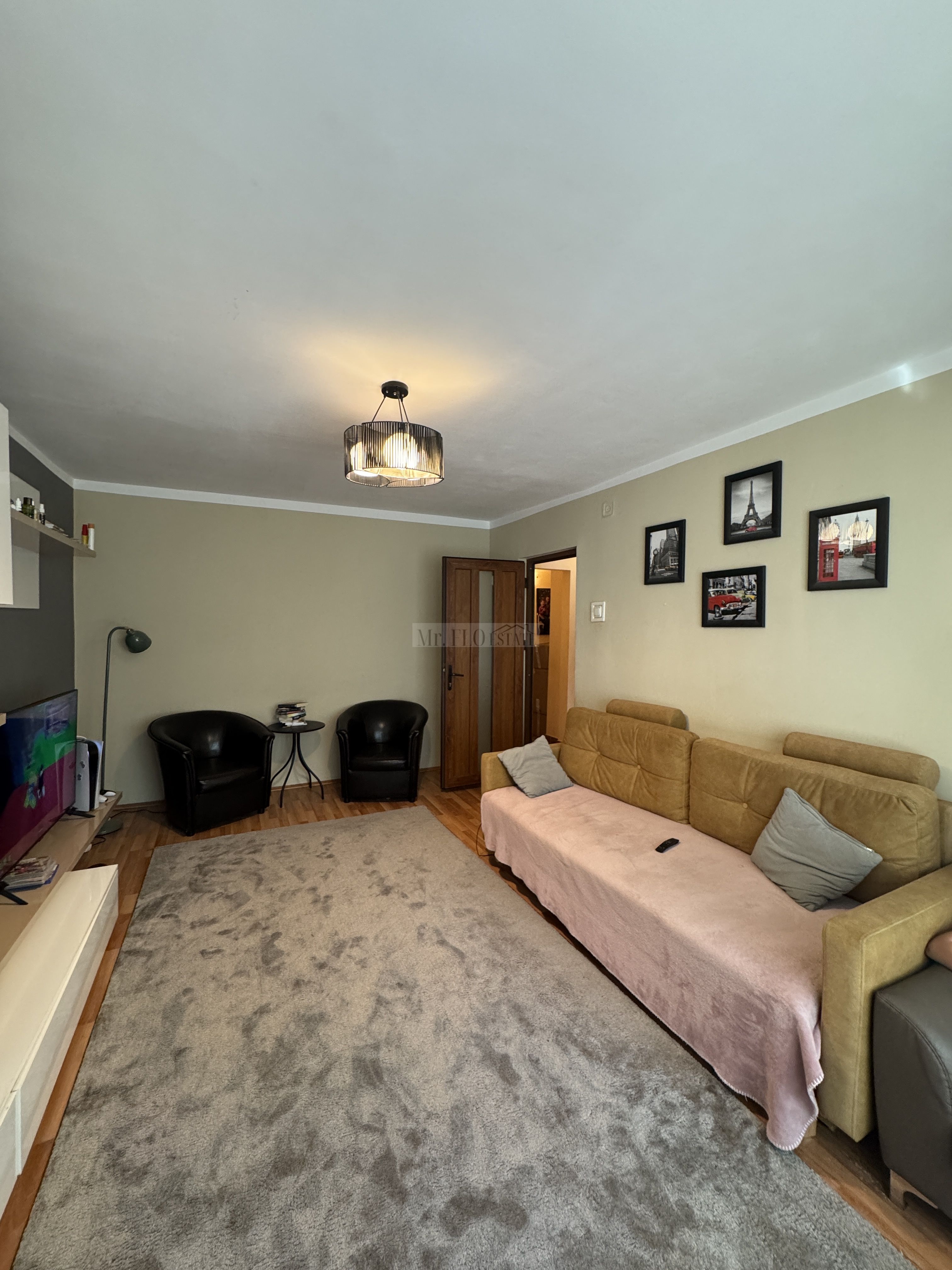 Apartament zona Calea Aradului cu 4 camere, 3 balcoane - boxa proprie — fotografia 6