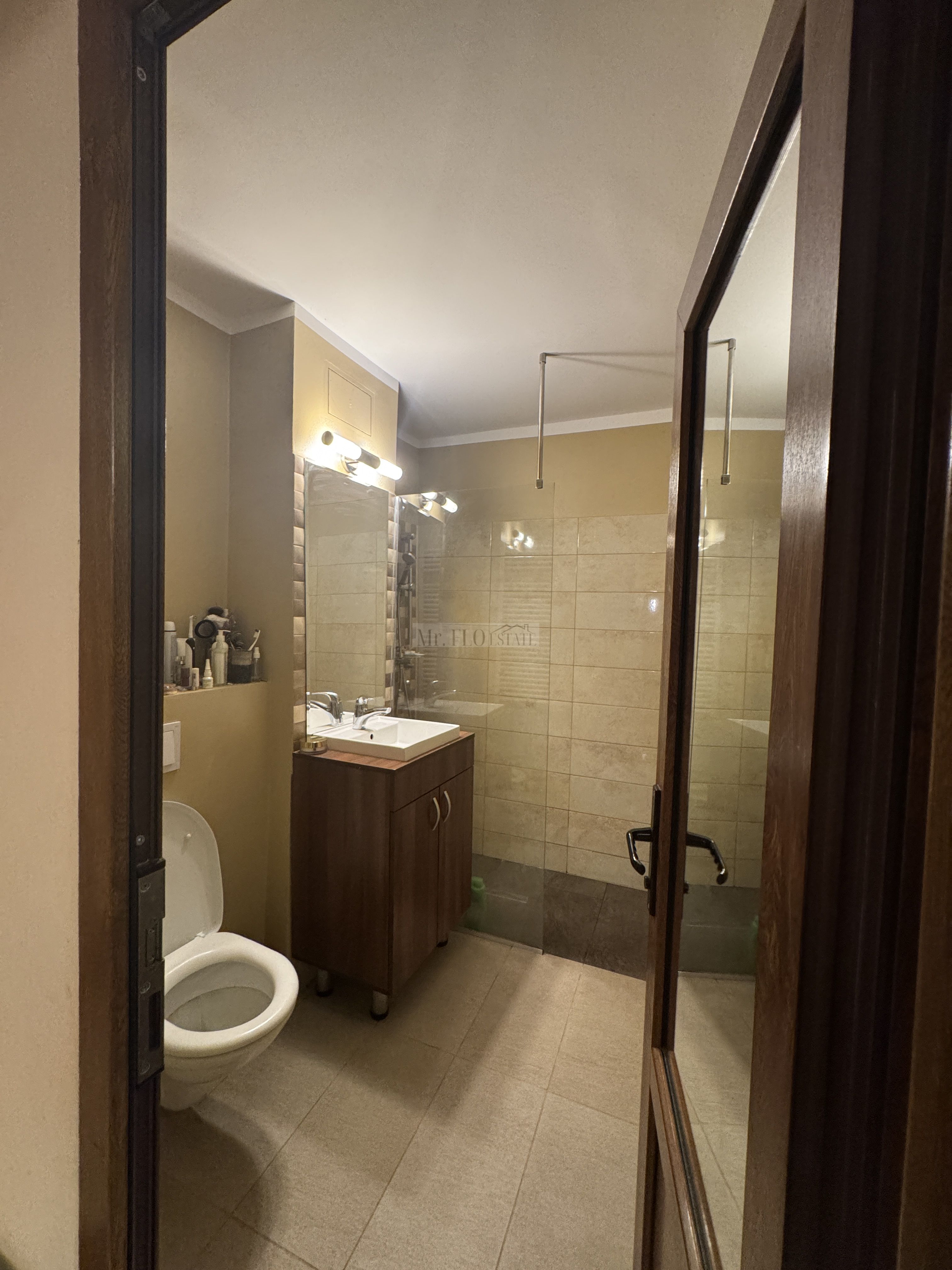 Apartament zona Calea Aradului cu 4 camere, 3 balcoane - boxa proprie — fotografia 7