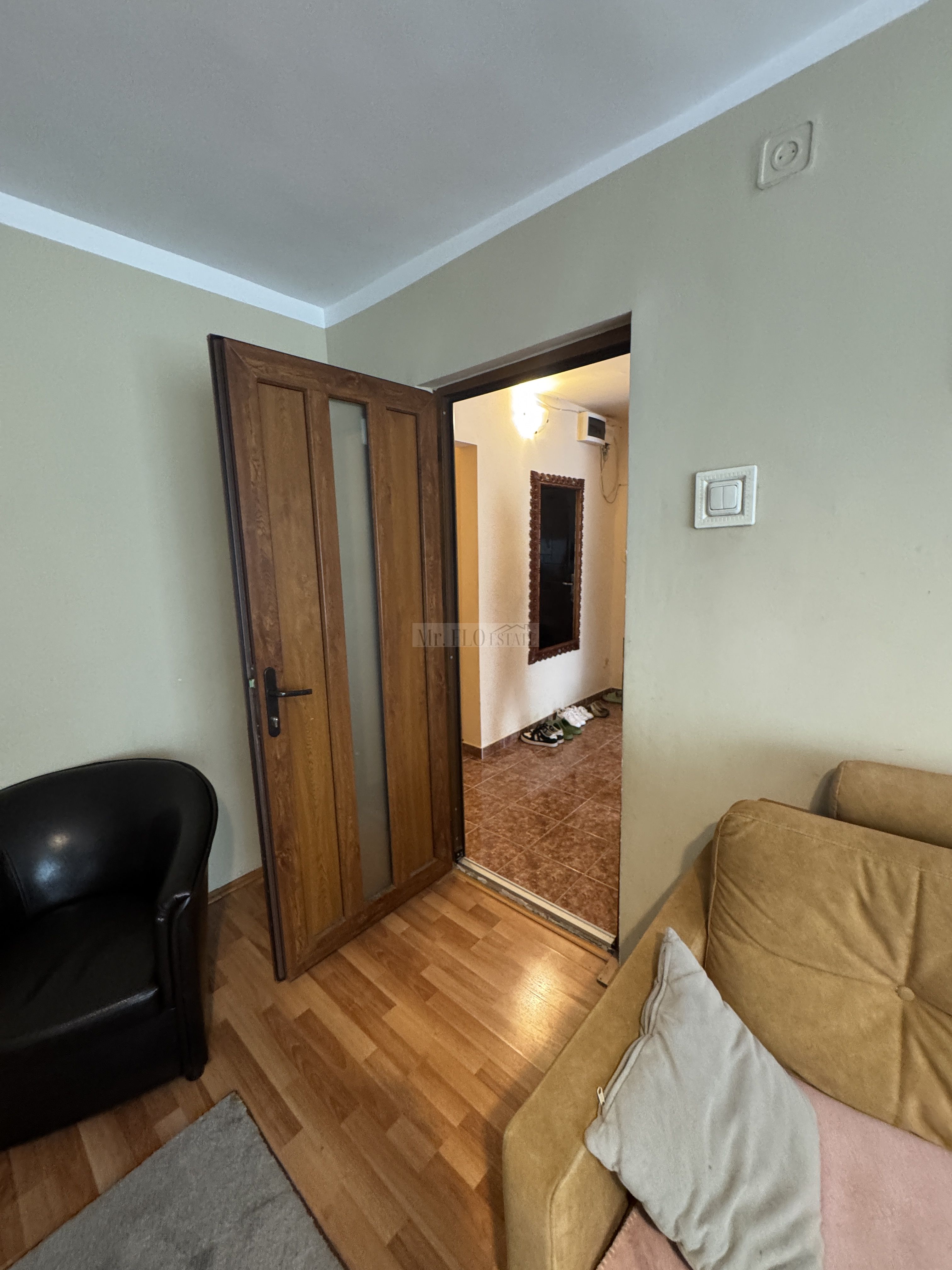 Apartament zona Calea Aradului cu 4 camere, 3 balcoane - boxa proprie — fotografia 8