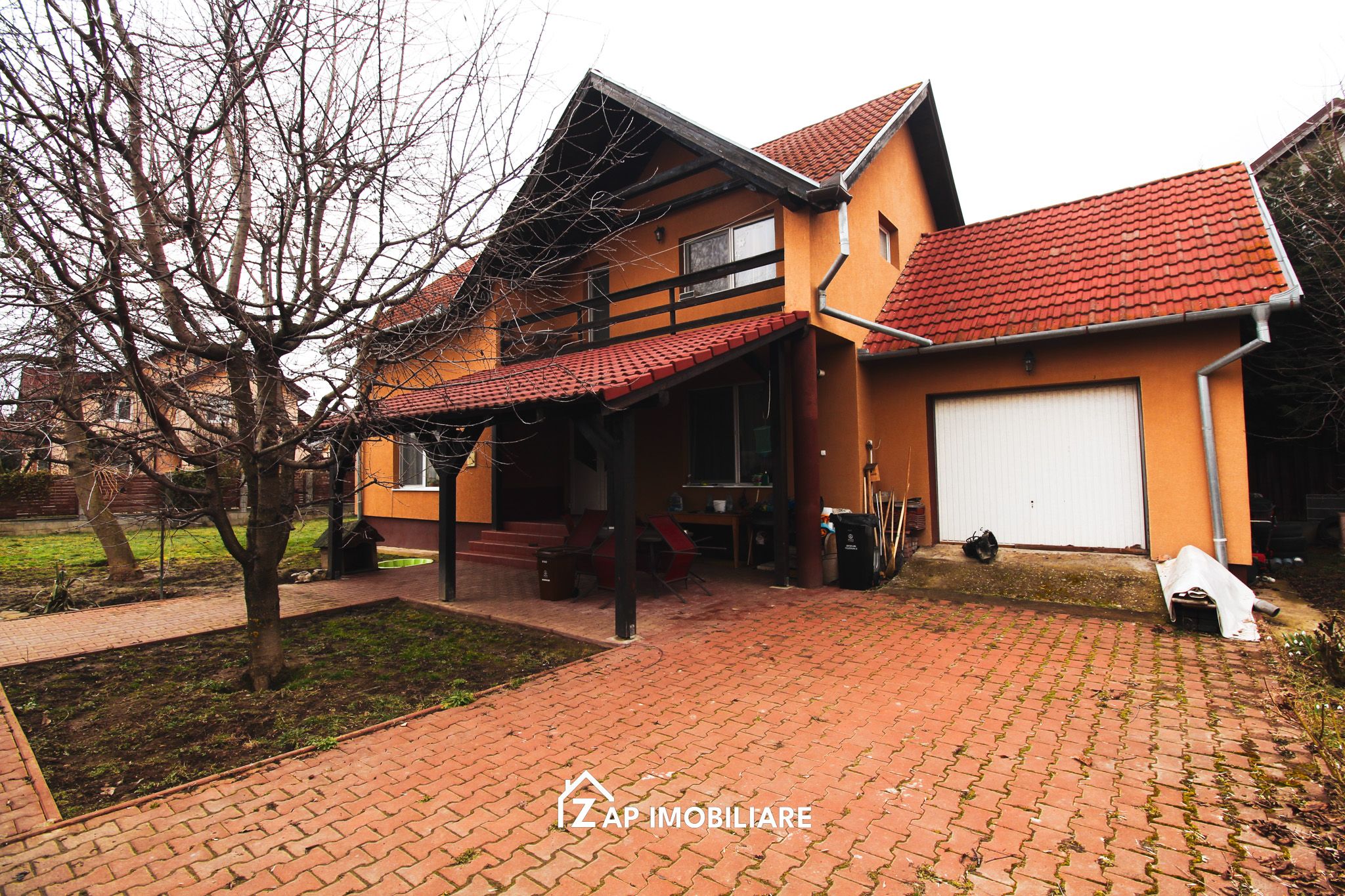 Casa individuala P+M cu teren 534 mp si garaj – Aproape de oras
