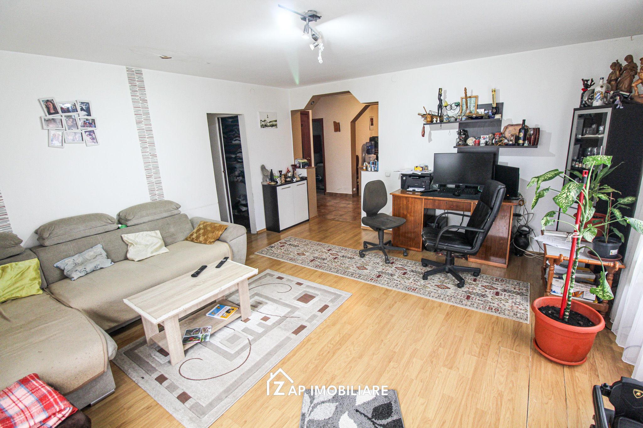 Casa individuala P+M cu teren 534 mp si garaj – Aproape de oras — fotografia 5