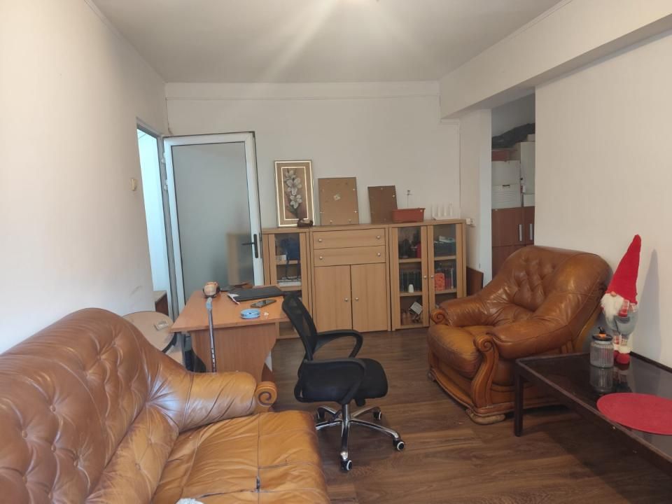 Apartament 2 camere parter  S.C. 52.95 mp Bloc Caramida !