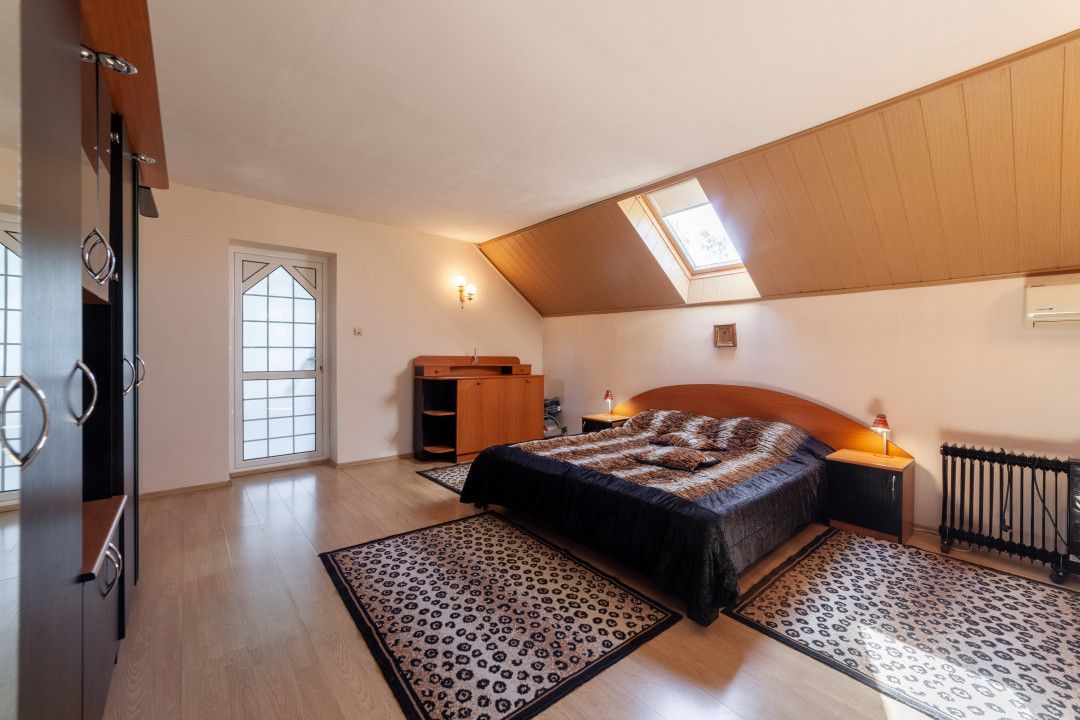 Casa visurilor cu 4000 mp livada roditoare si gradina Darmanesti-Arges — fotografia 19
