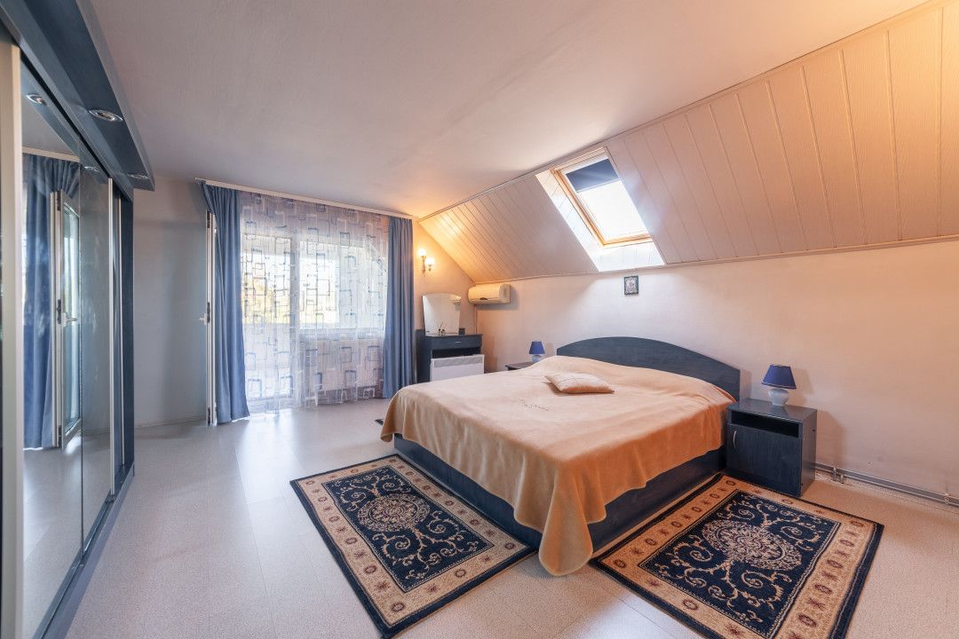 Casa visurilor cu 4000 mp livada roditoare si gradina Darmanesti-Arges — fotografia 8