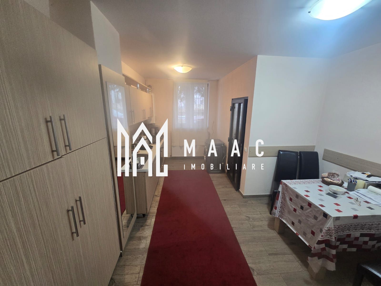 Casa de vanzare 2 apartamente separate garaj si curte zona piata Cluj — fotografia 10