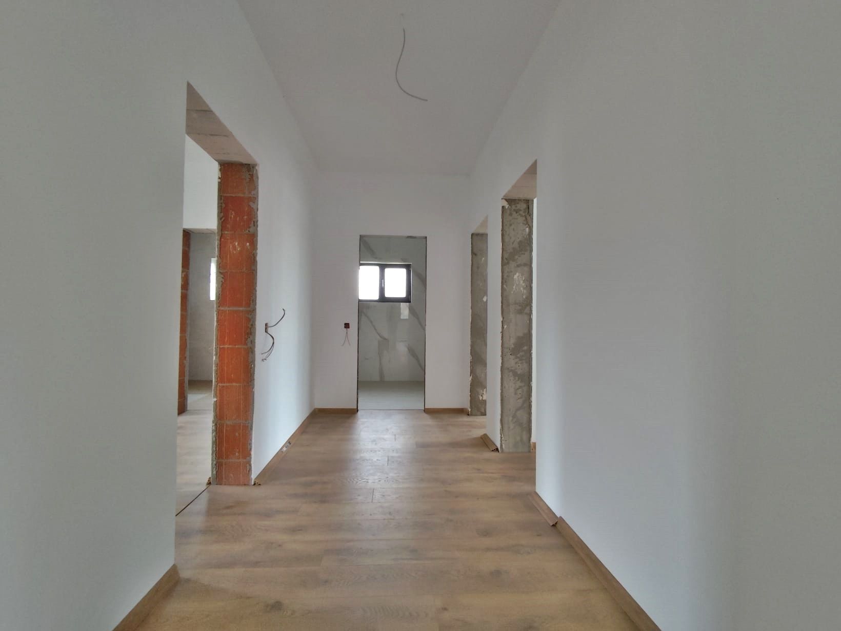 Casa noua parter, 4 camere, teren 616 mp, zona dealuri Oradea, VANZARE — fotografia 13