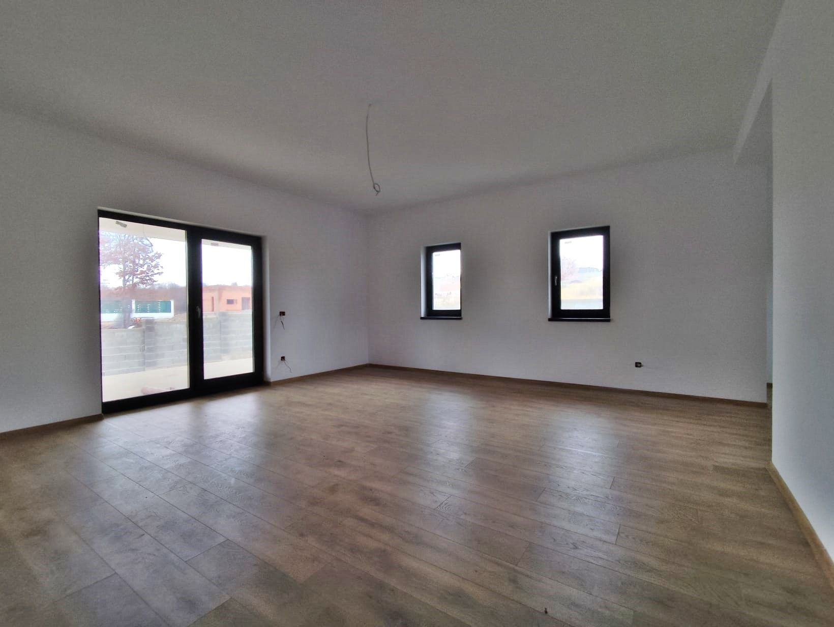 Casa noua parter, 4 camere, teren 616 mp, zona dealuri Oradea, VANZARE — fotografia 4
