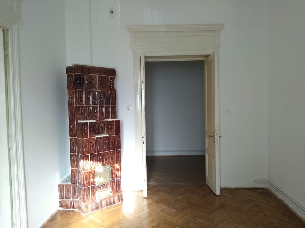Inchiriez casa la curte in centru,zona Foisorul de Foc — fotografia 6