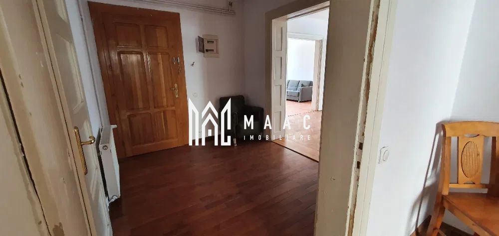 Casa cu 4 apartamente / 9 camere | Ultracentral | Curte — fotografia 3
