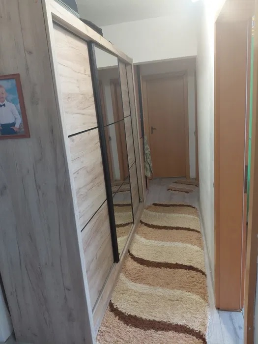 Apartament cu 3 camere de vânzare – Ultracentral — fotografia 3
