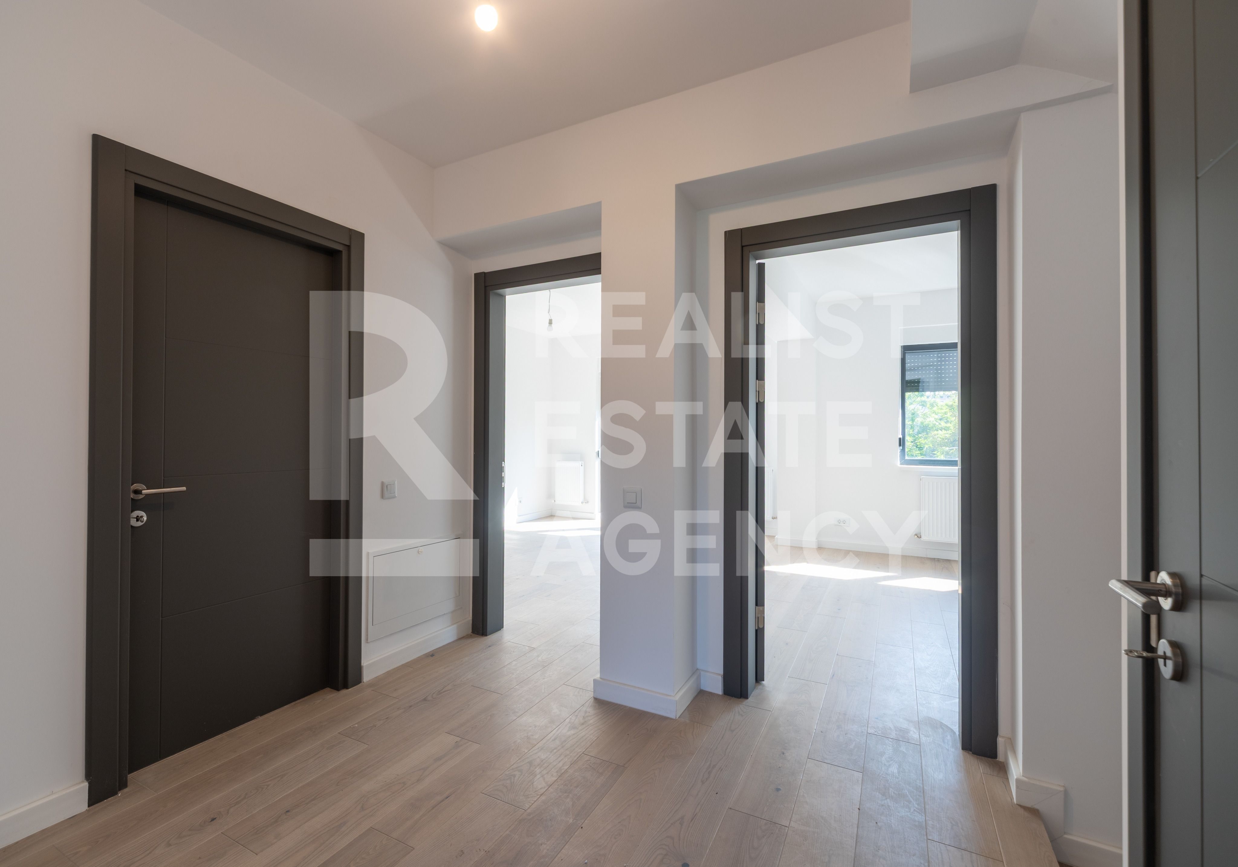 Casă NOUĂ în Voluntari P+1+M 115 mp + mansardă 60 mp, Curte 190 mp — fotografia 15